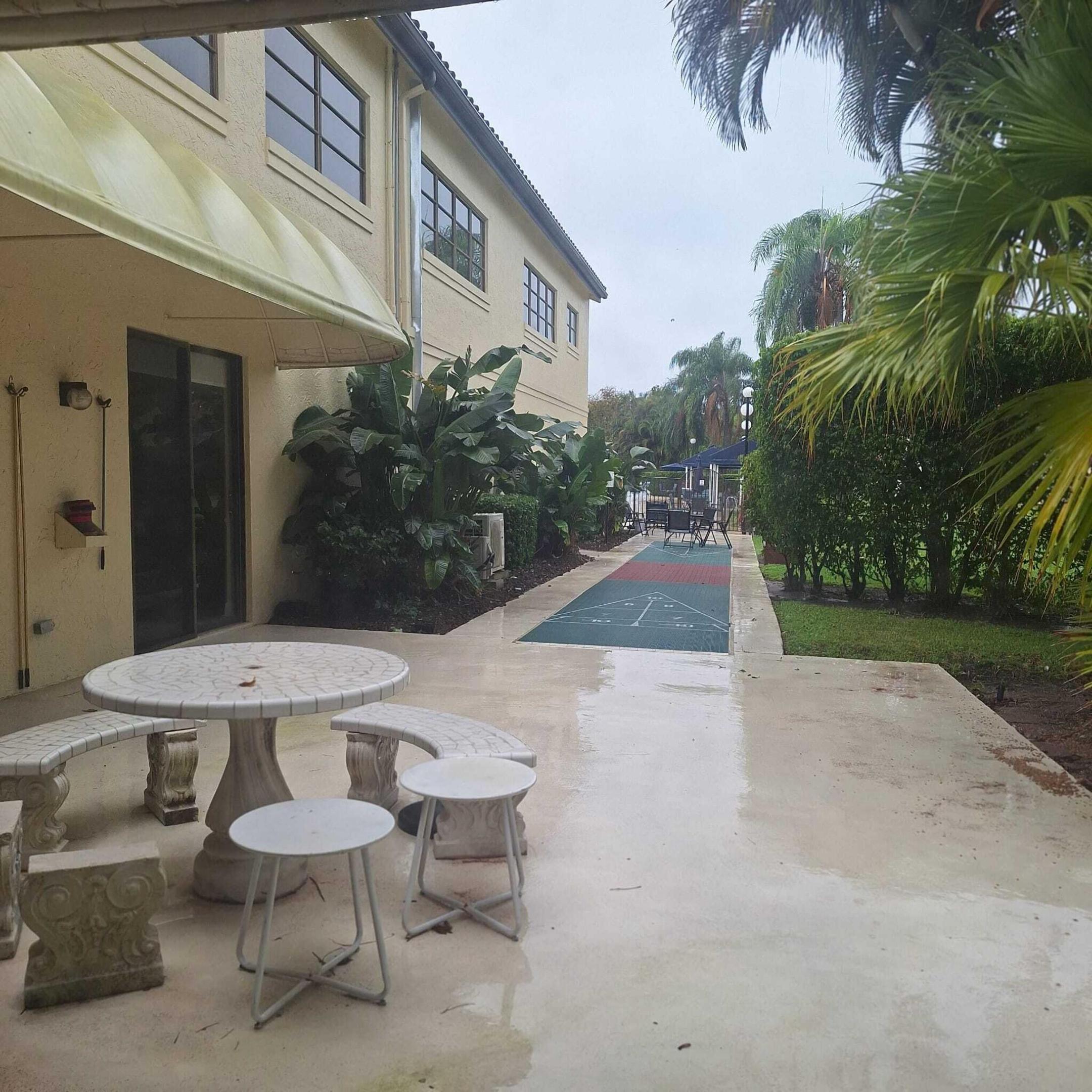 PALM CHASE LAKES CONDO - Residential
