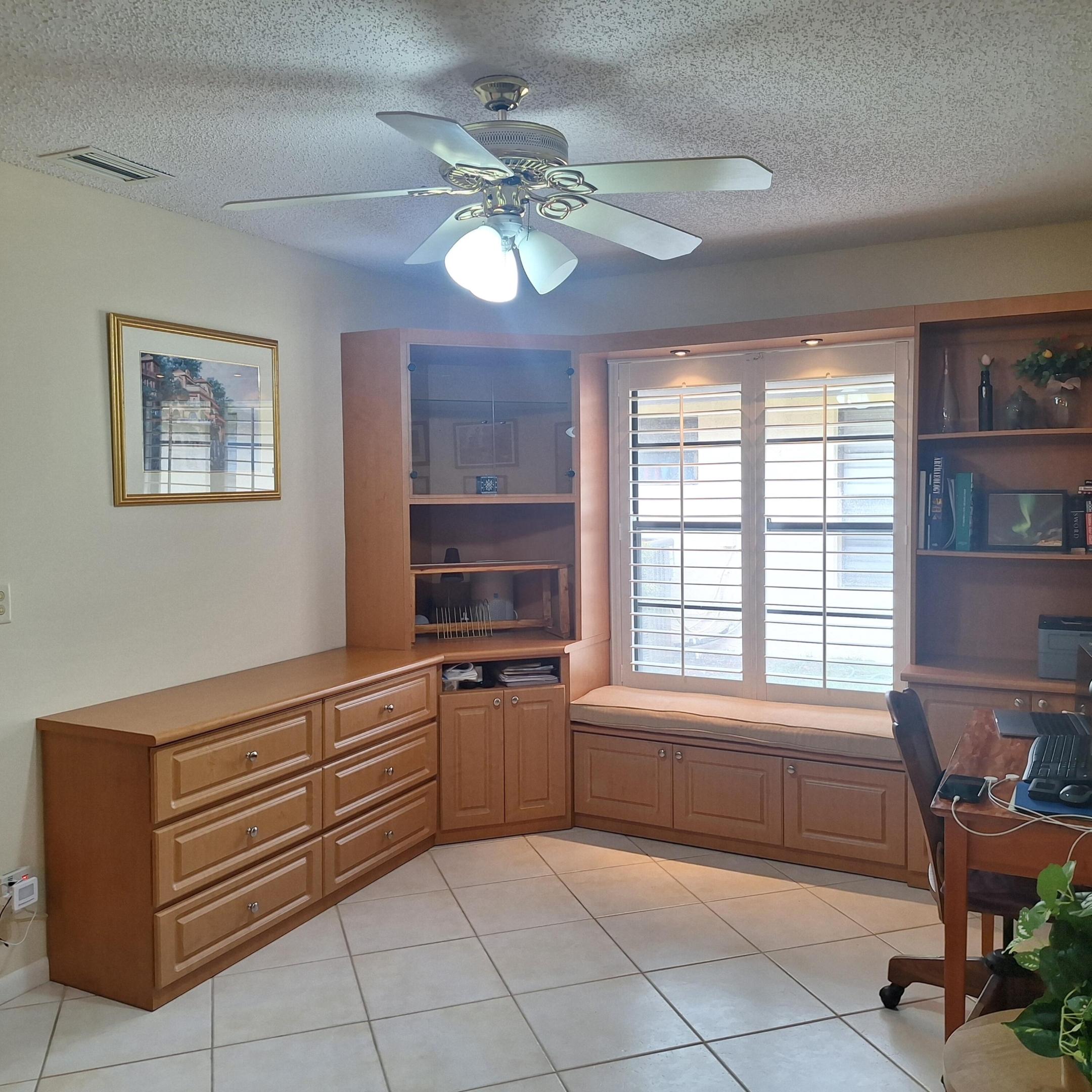 PALM CHASE LAKES CONDO - Residential