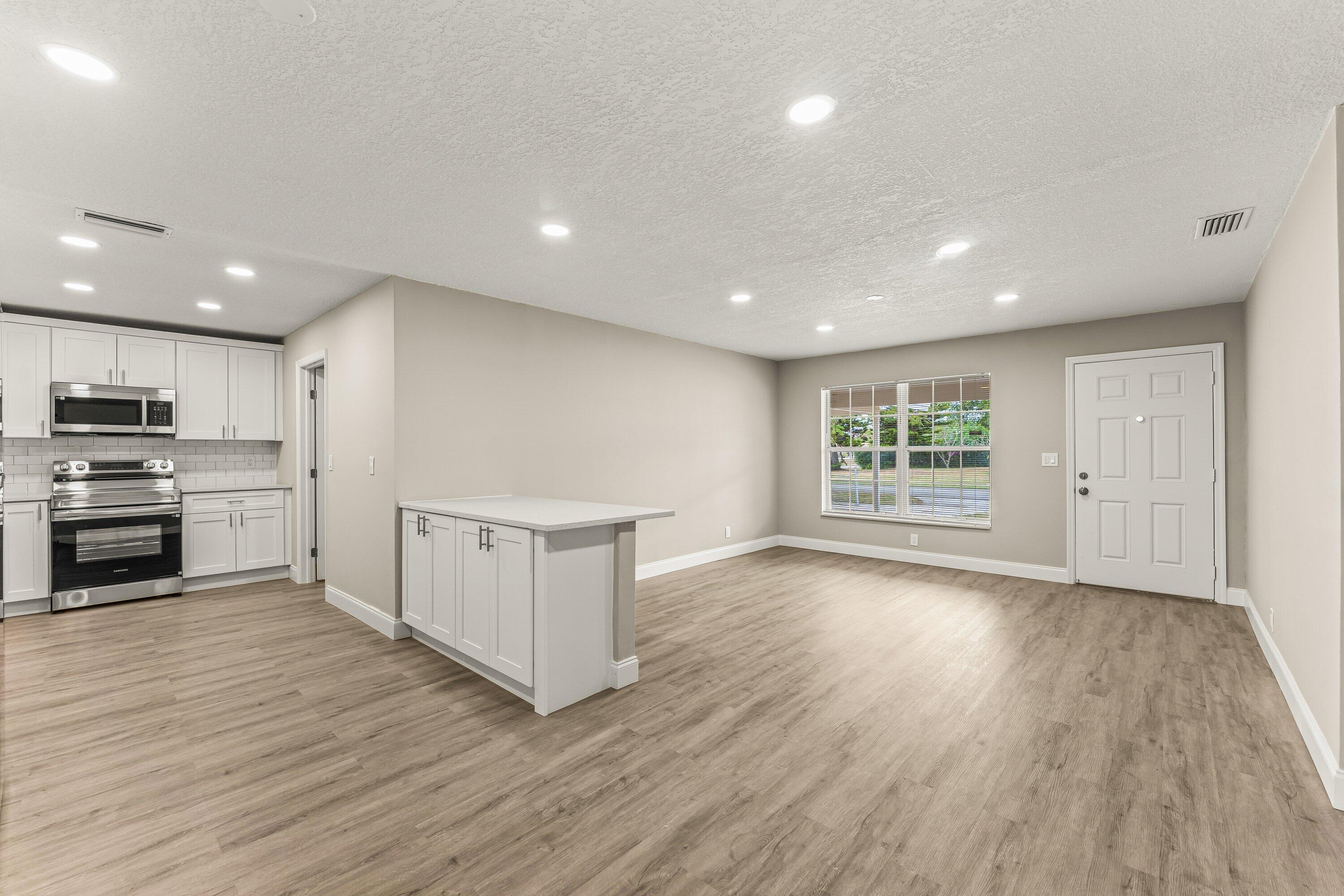 2691 Rockcrest Court