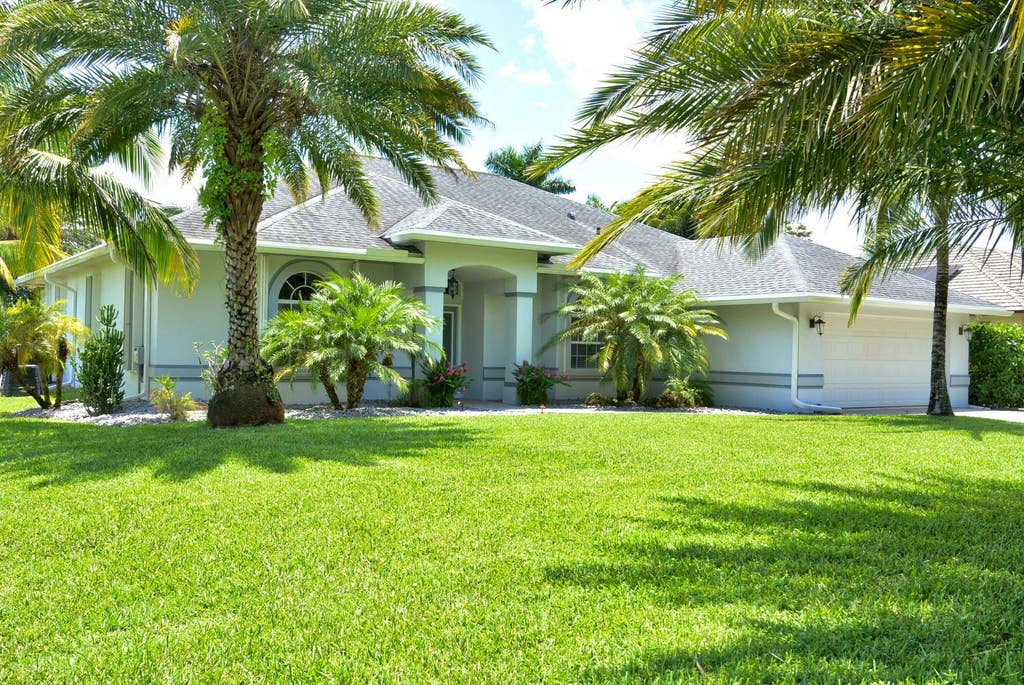 Photo of 2600 SW River Shore Drive, Port Saint Lucie, FL 34984 (MLS # F10399808)