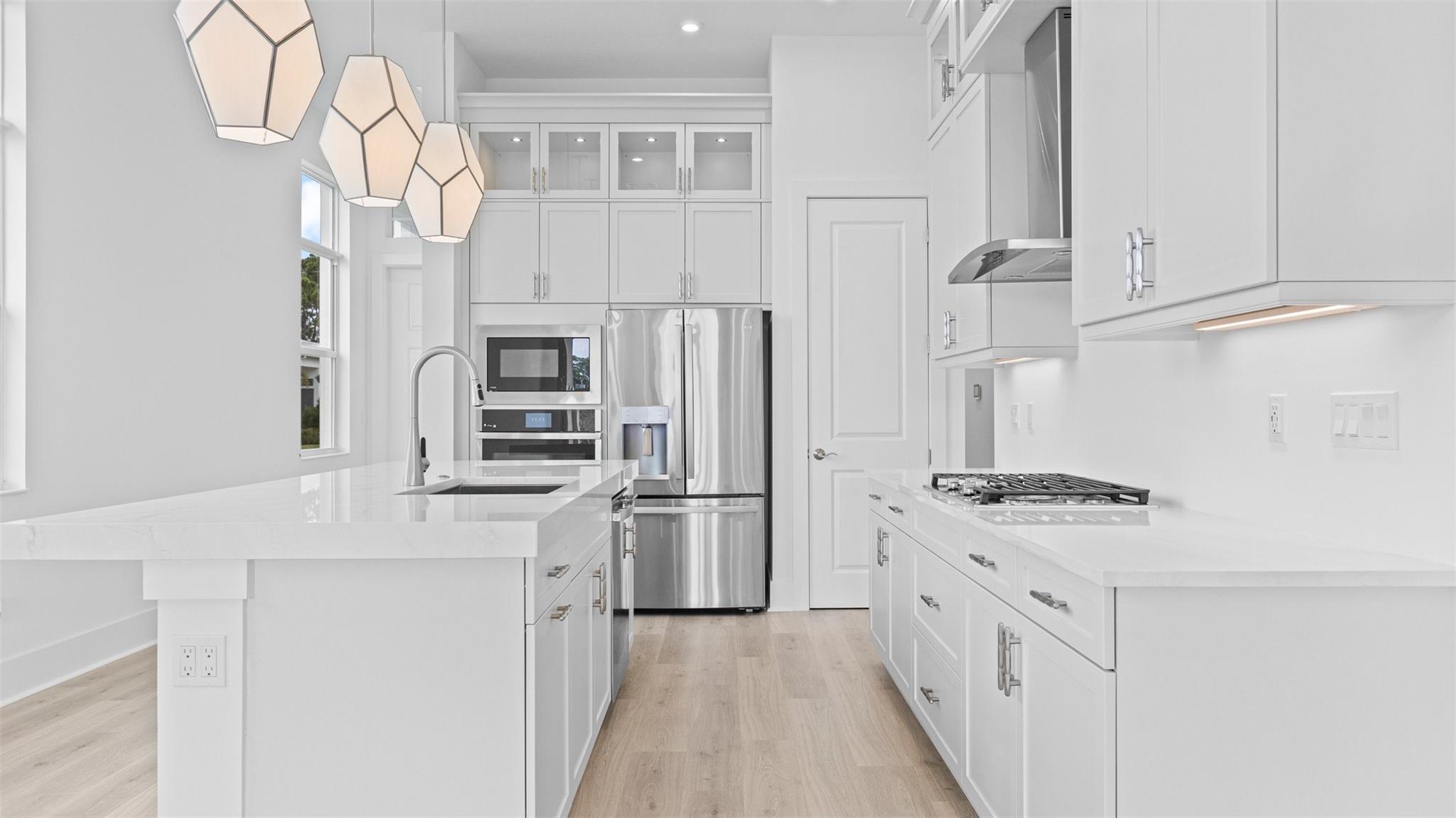 KH RIVELLA LLC - Residential