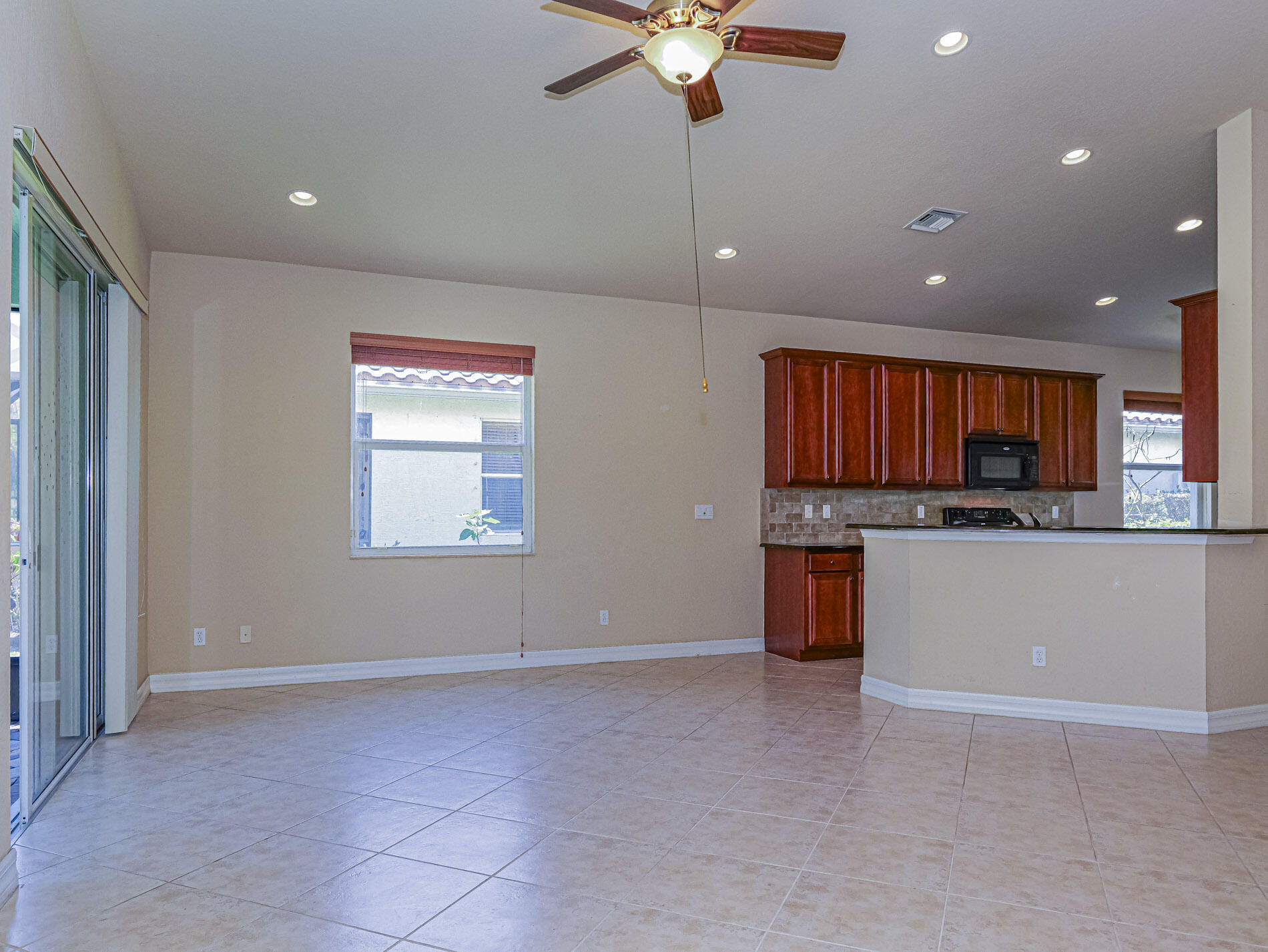 VEROLAGO PHASE 1 - Residential