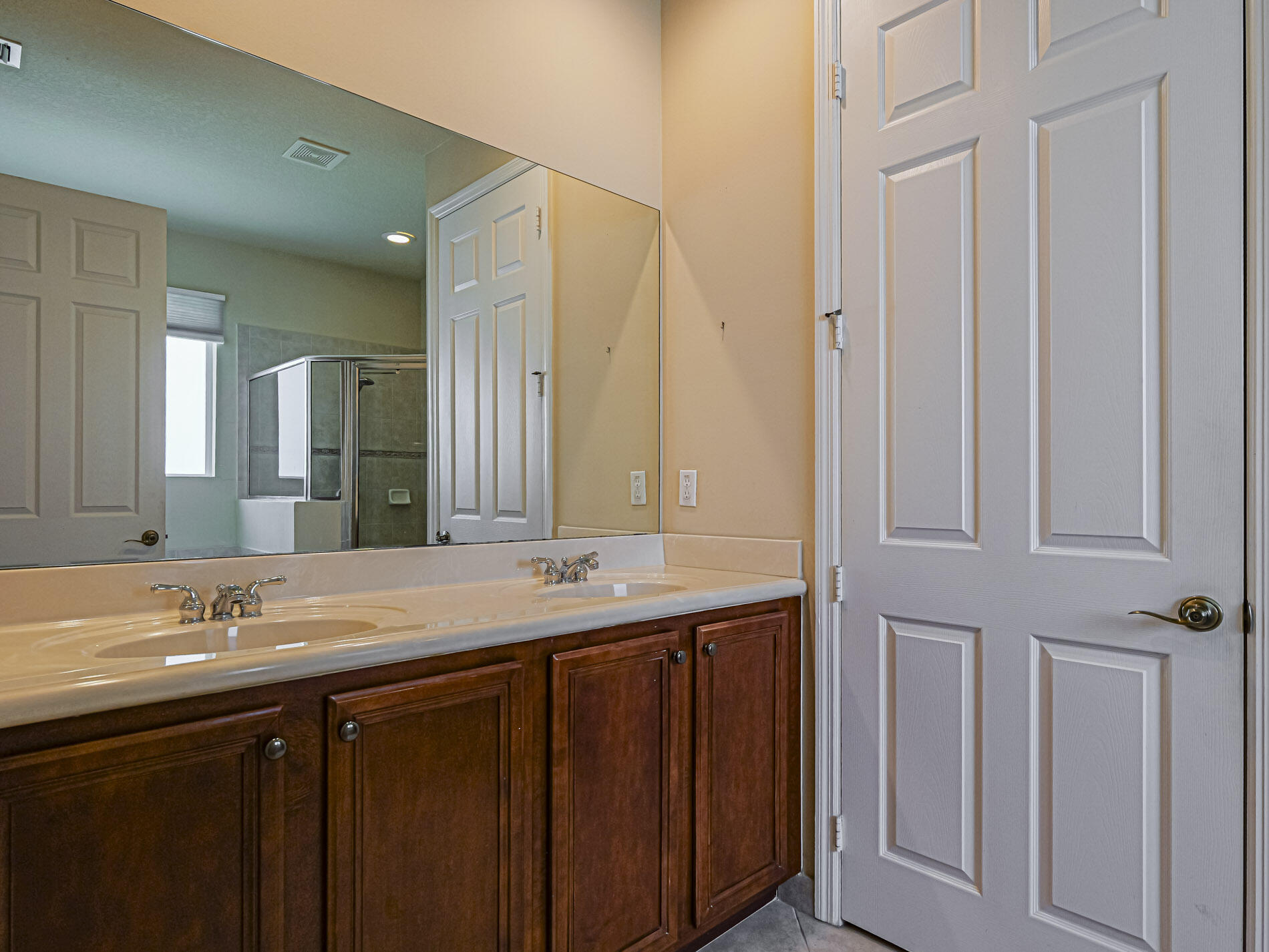 VEROLAGO PHASE 1 - Residential