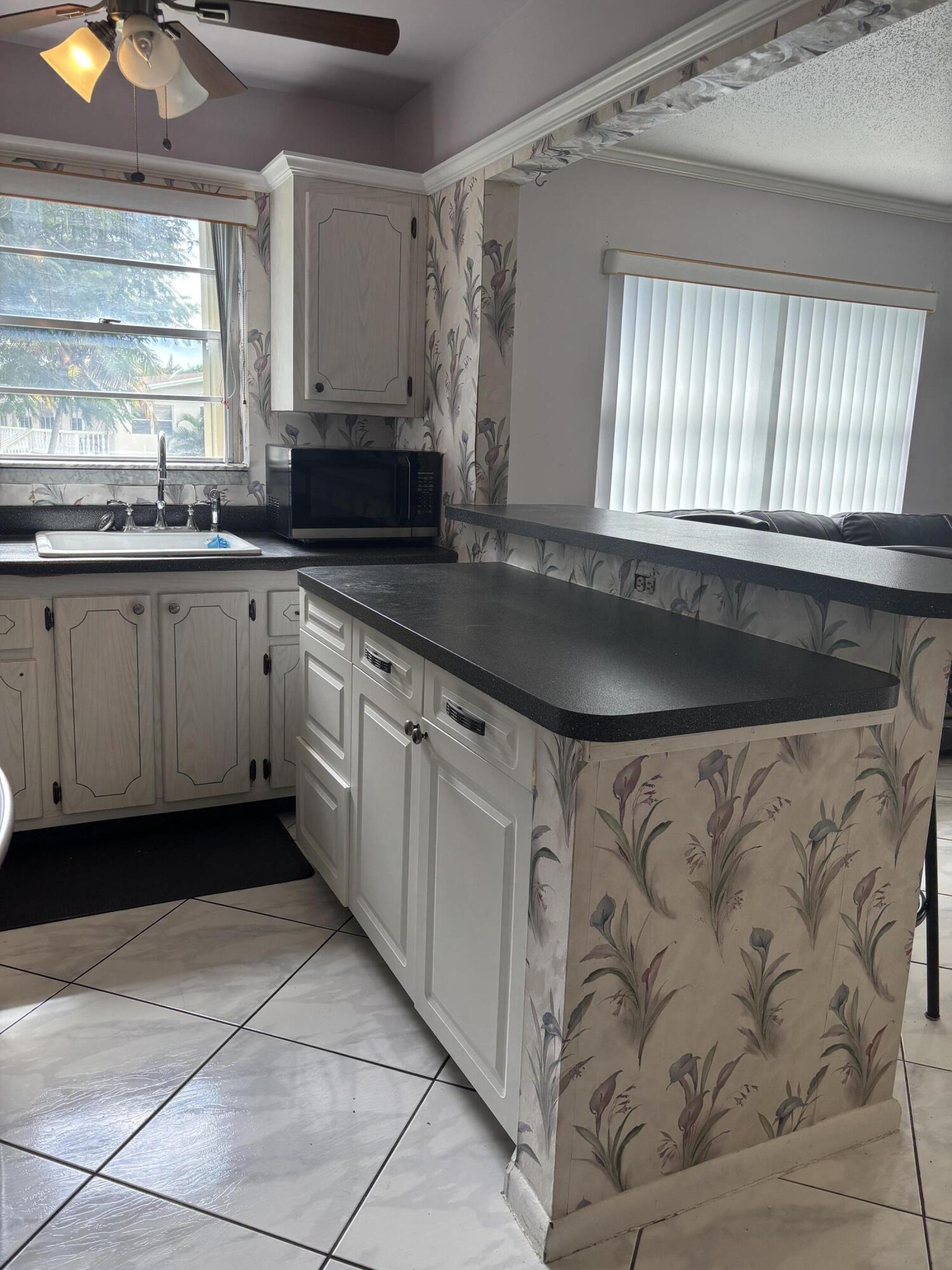 WINDSOR CONDOS - Residential