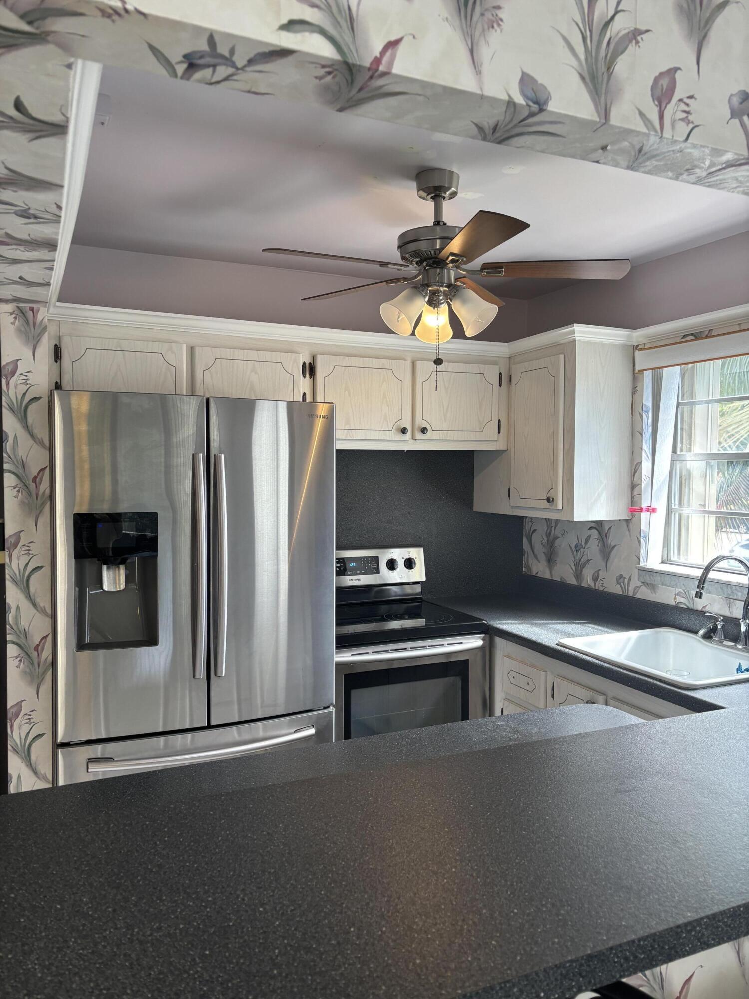 WINDSOR CONDOS - Residential