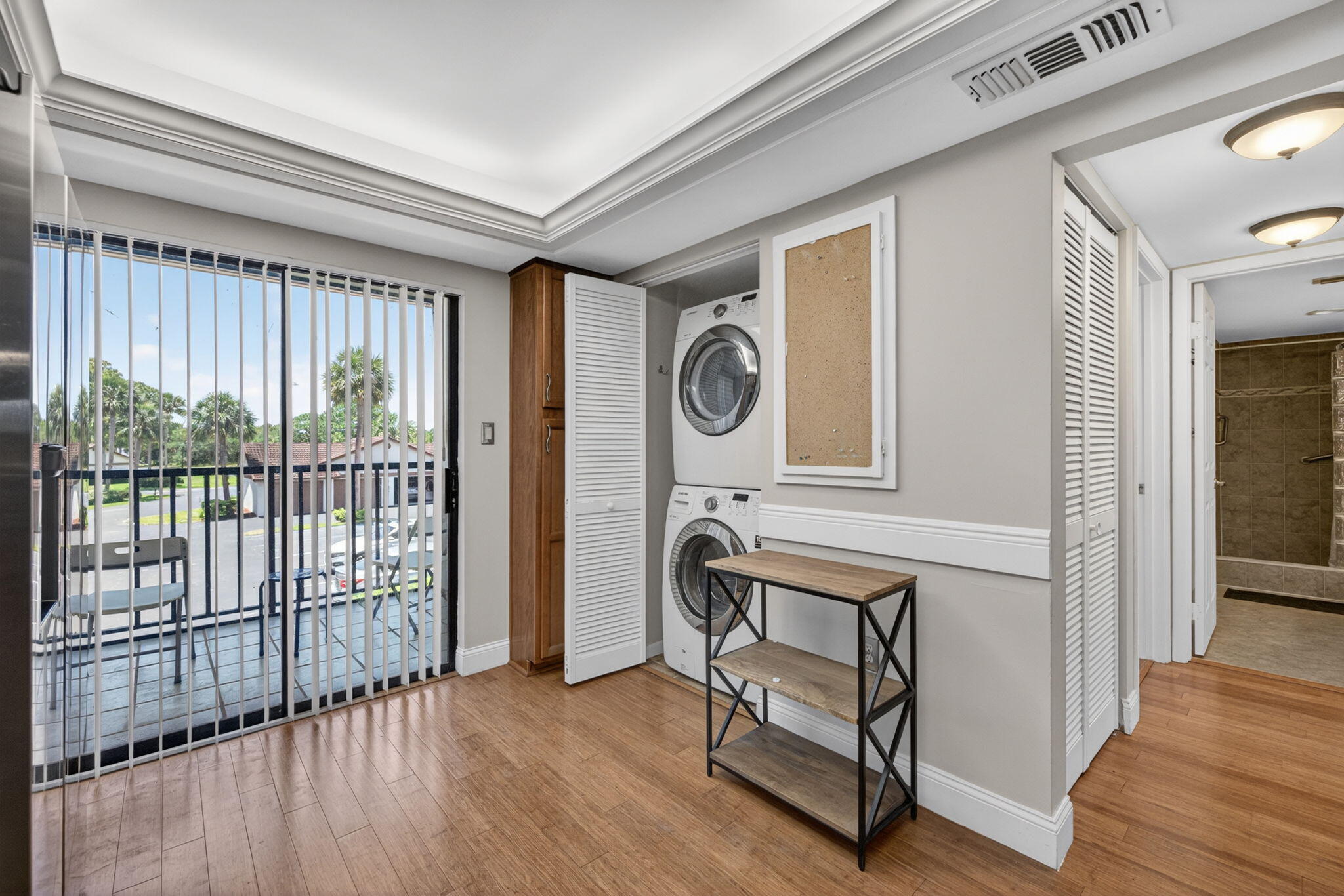 LAKESHORE VILLAGE OF MEADOWOOD PHASE 1 - Residential