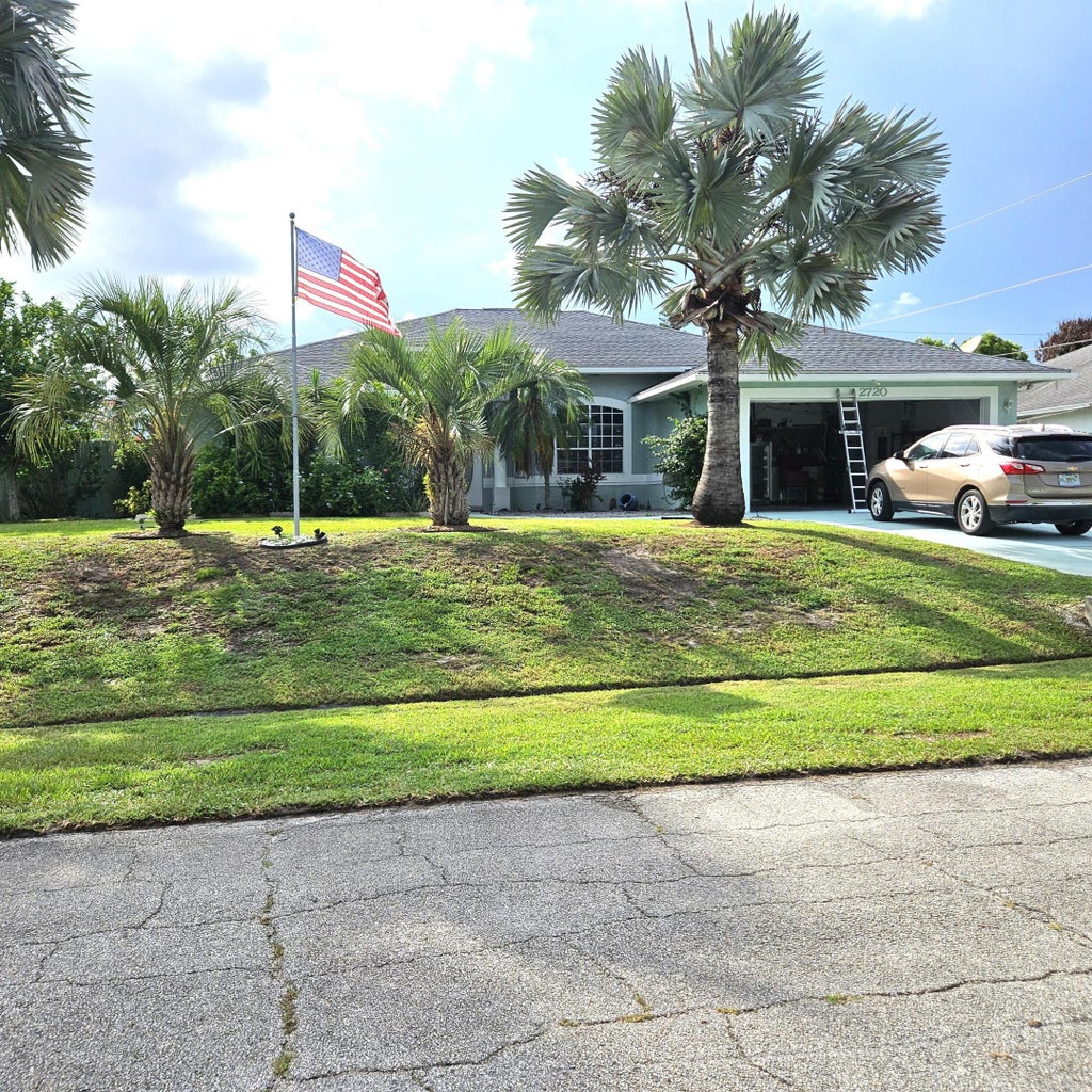 Photo of 2720 SE Kern Road, Port Saint Lucie, FL 34984 (MLS # R11139622)