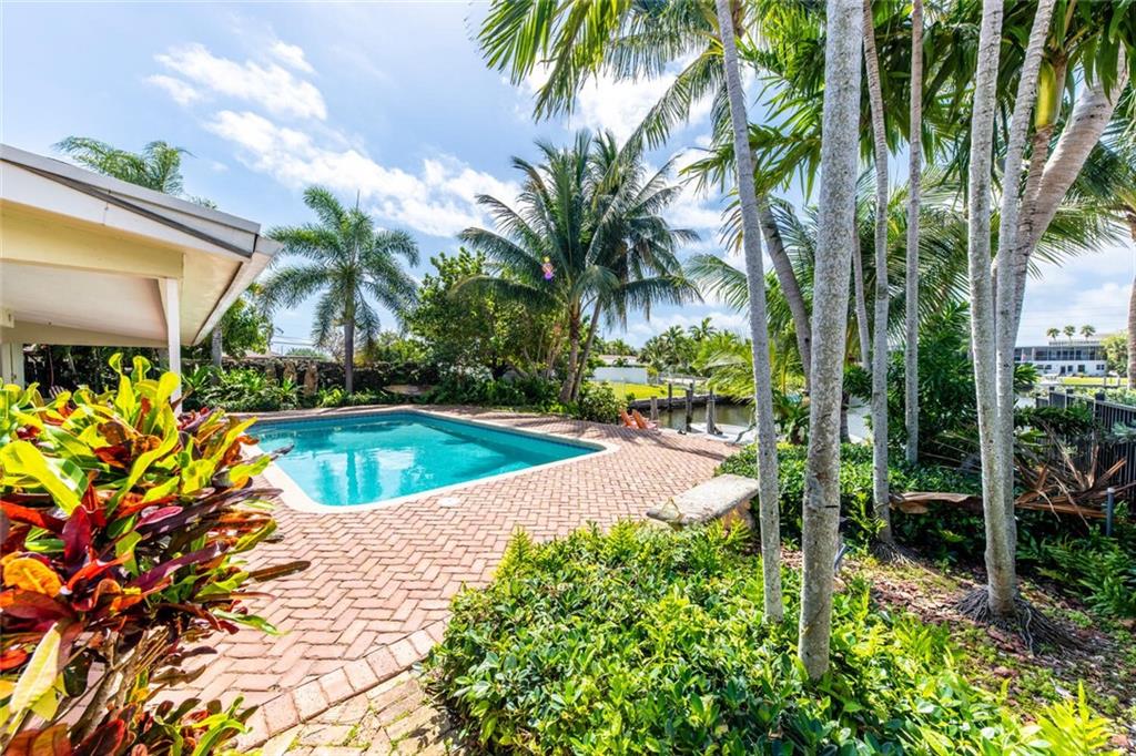 CYPRESS LAKE SEC 3 - Residential