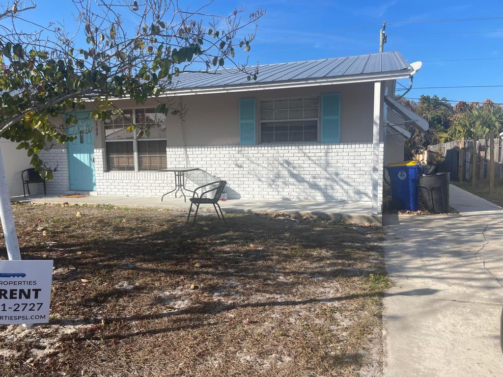 Photo of 2309 NE Rustic Way, Jensen Beach, FL 34957 (MLS # R11150960)