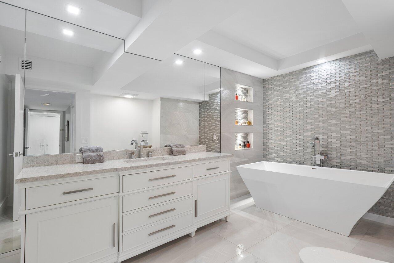 VILLA MARE CONDO - Residential