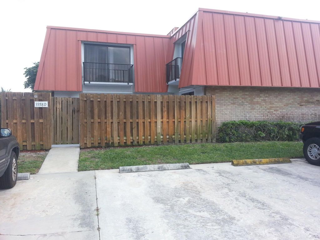 Photo of 3358 N Meridian D Way N #D, Palm Beach Gardens, FL 33410 (MLS # R11103730)