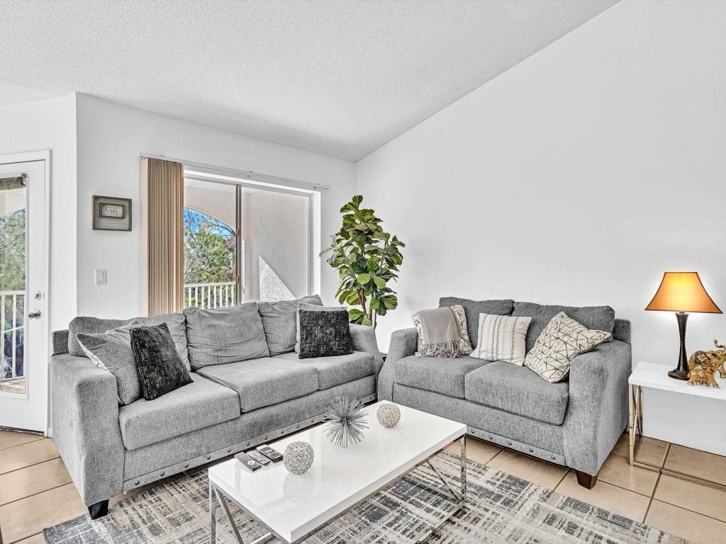 Photo of 815 W Boynton Beach Boulevard #6-202, Boynton Beach, FL 33426 (MLS # F10481016)