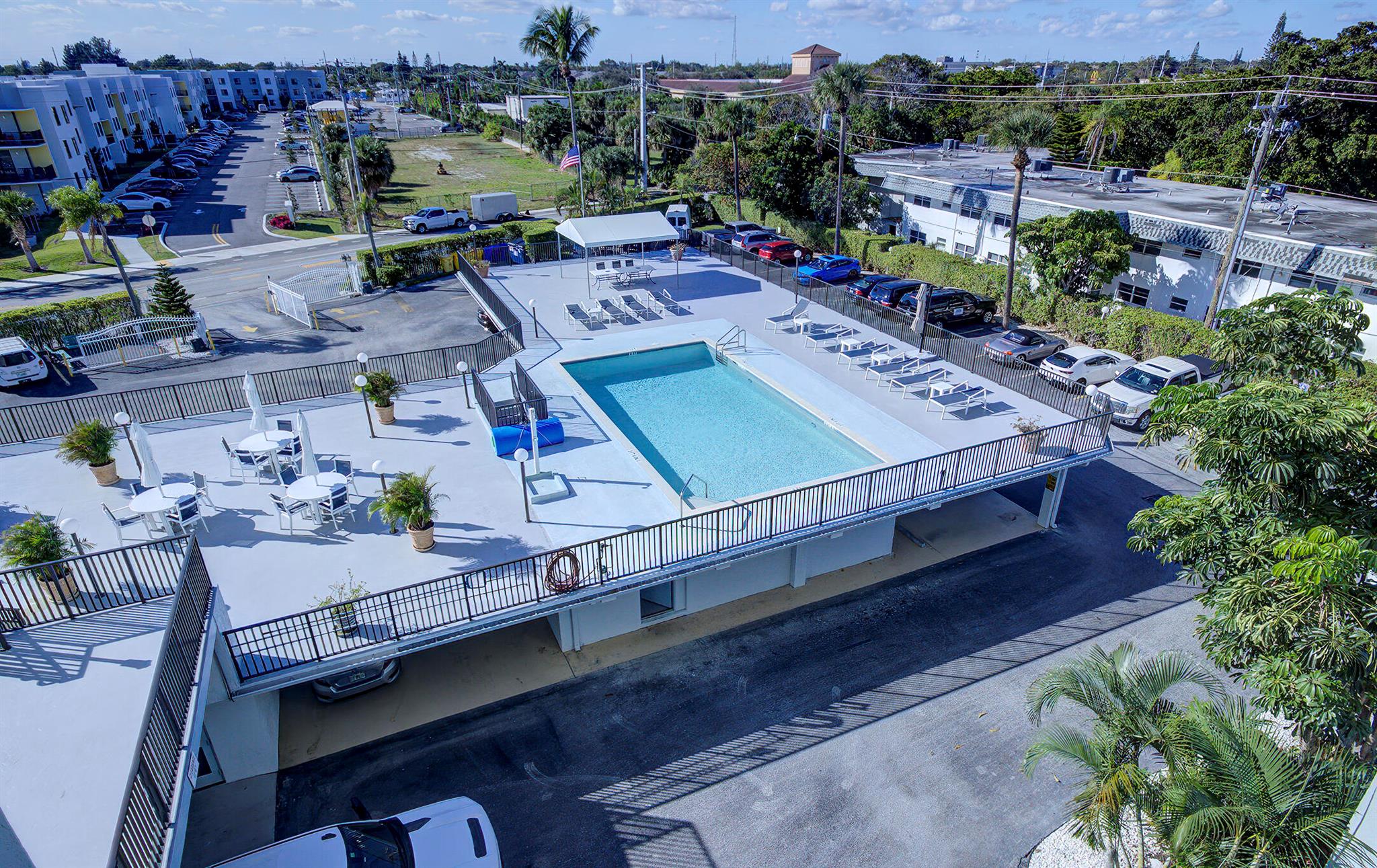Lake Harbor Cove Condo - Residential