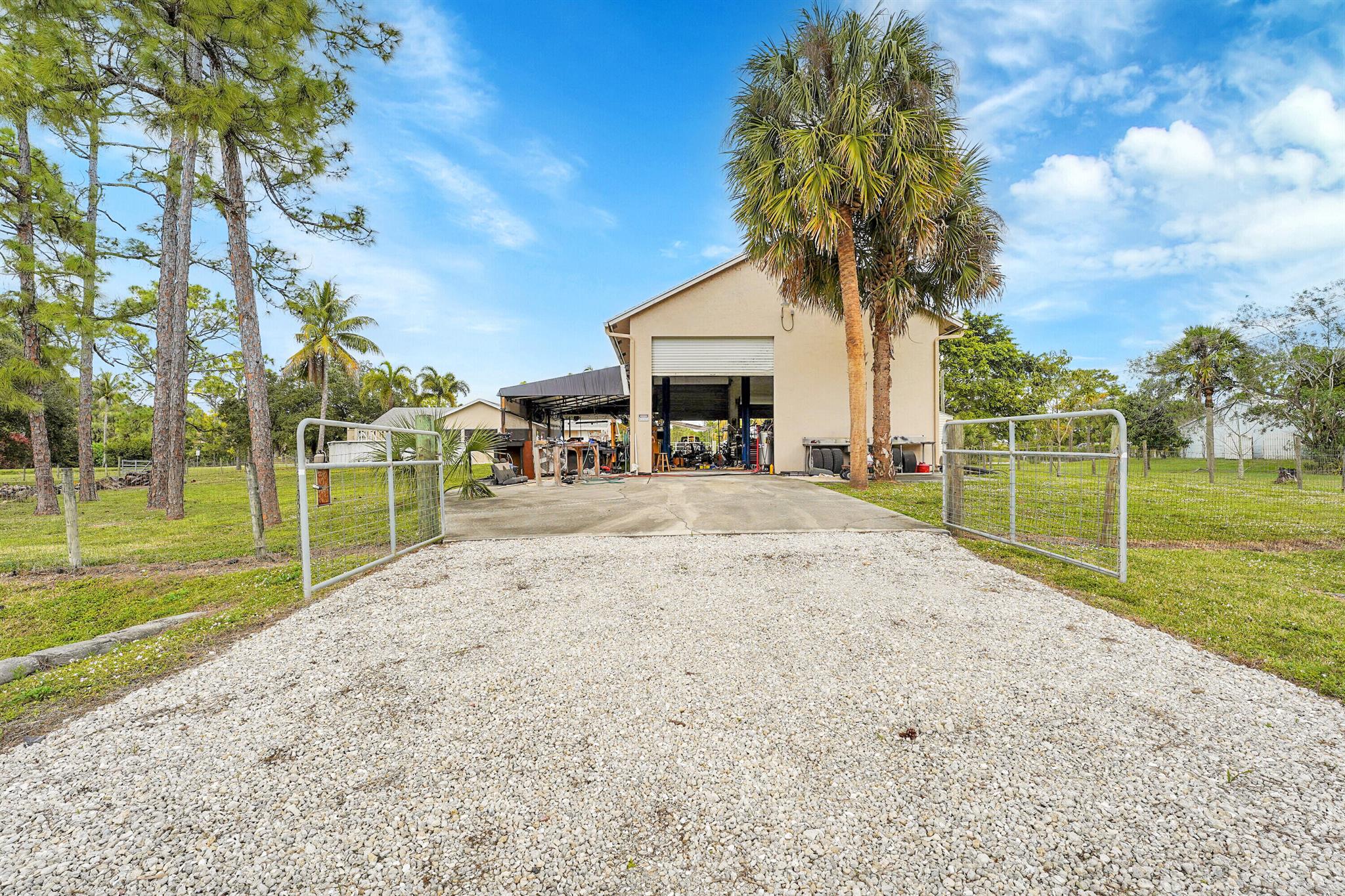 The Acreage - Residential