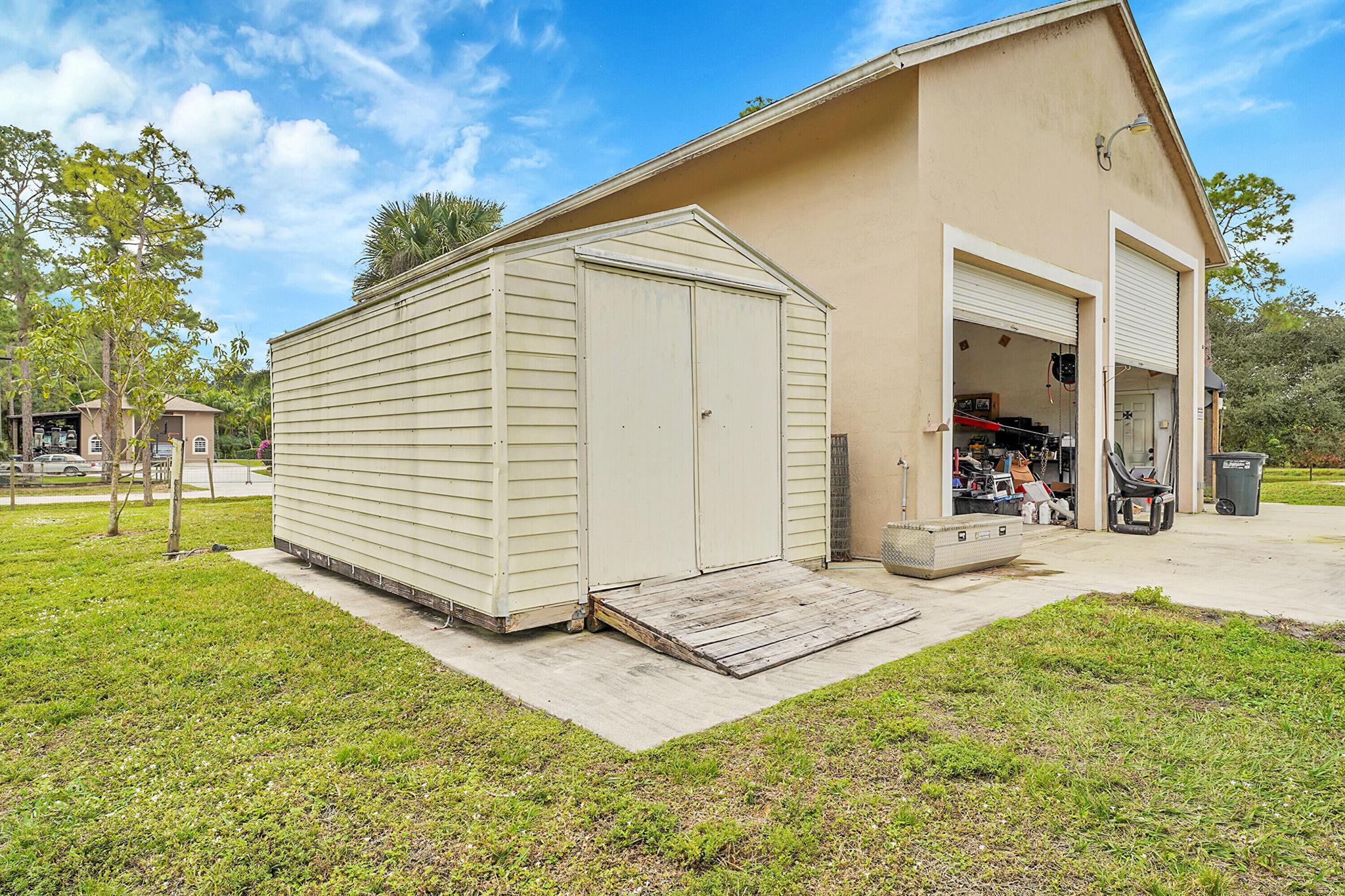 The Acreage - Residential