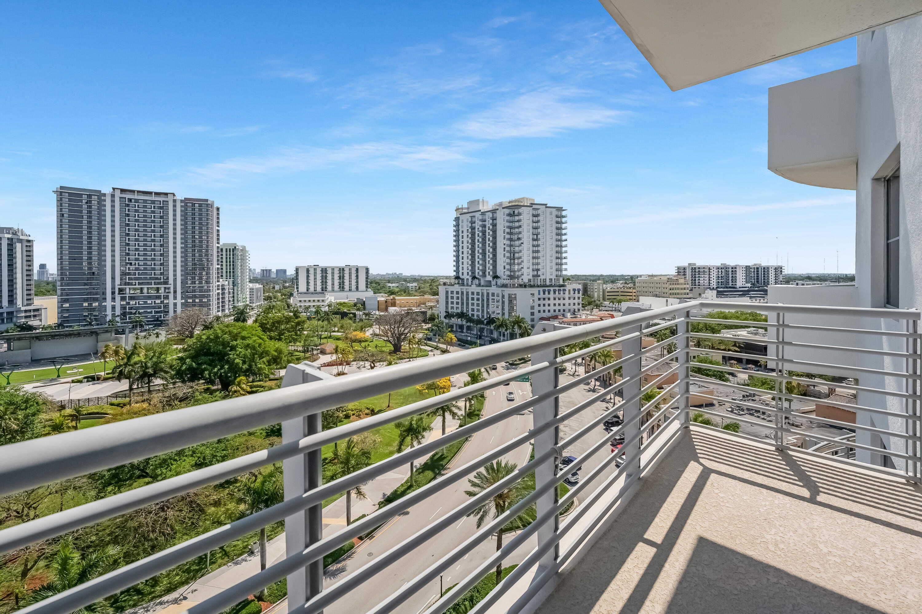 RADIUS CONDO - Residential Lease