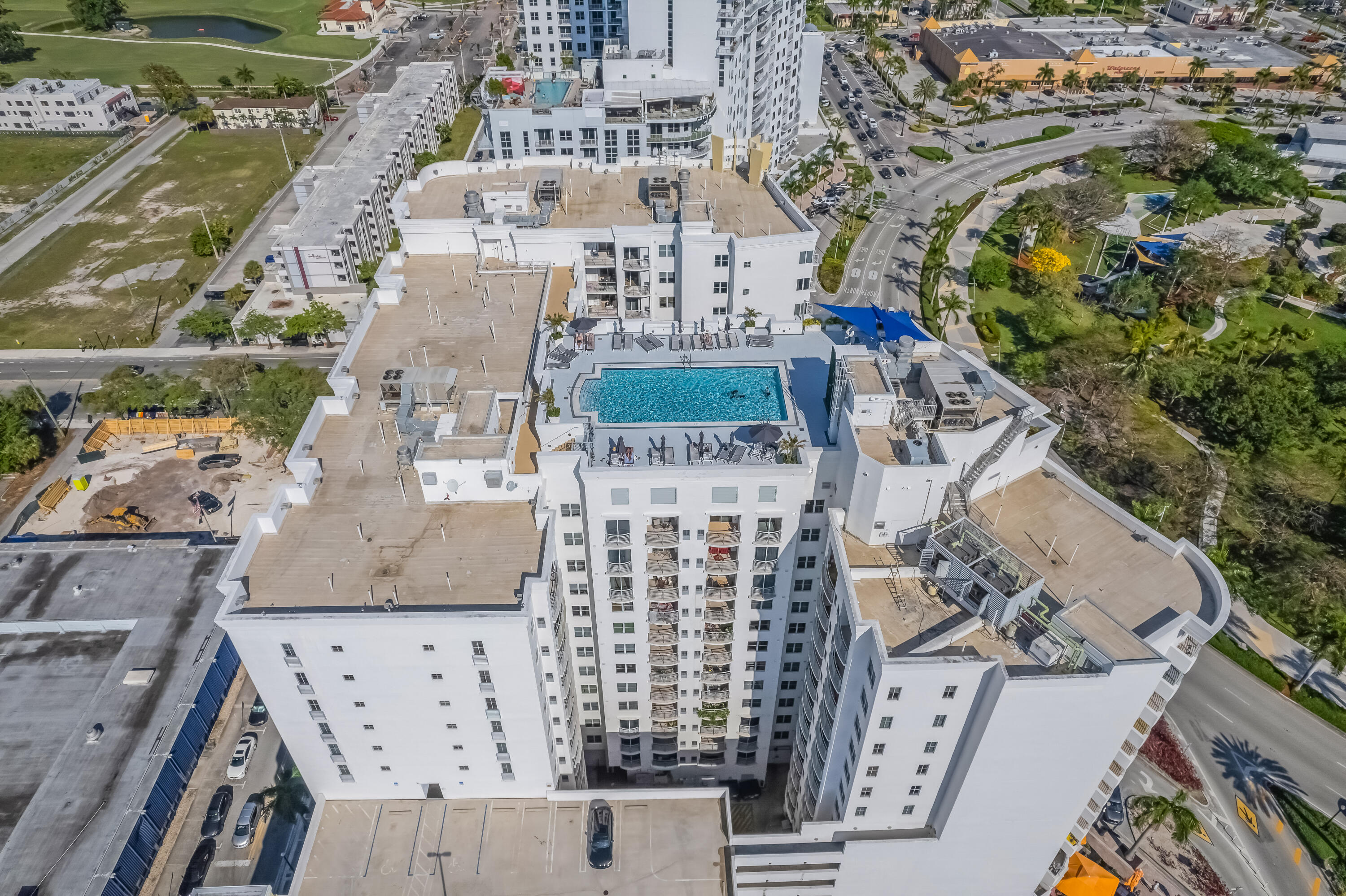 RADIUS CONDO - Residential Lease