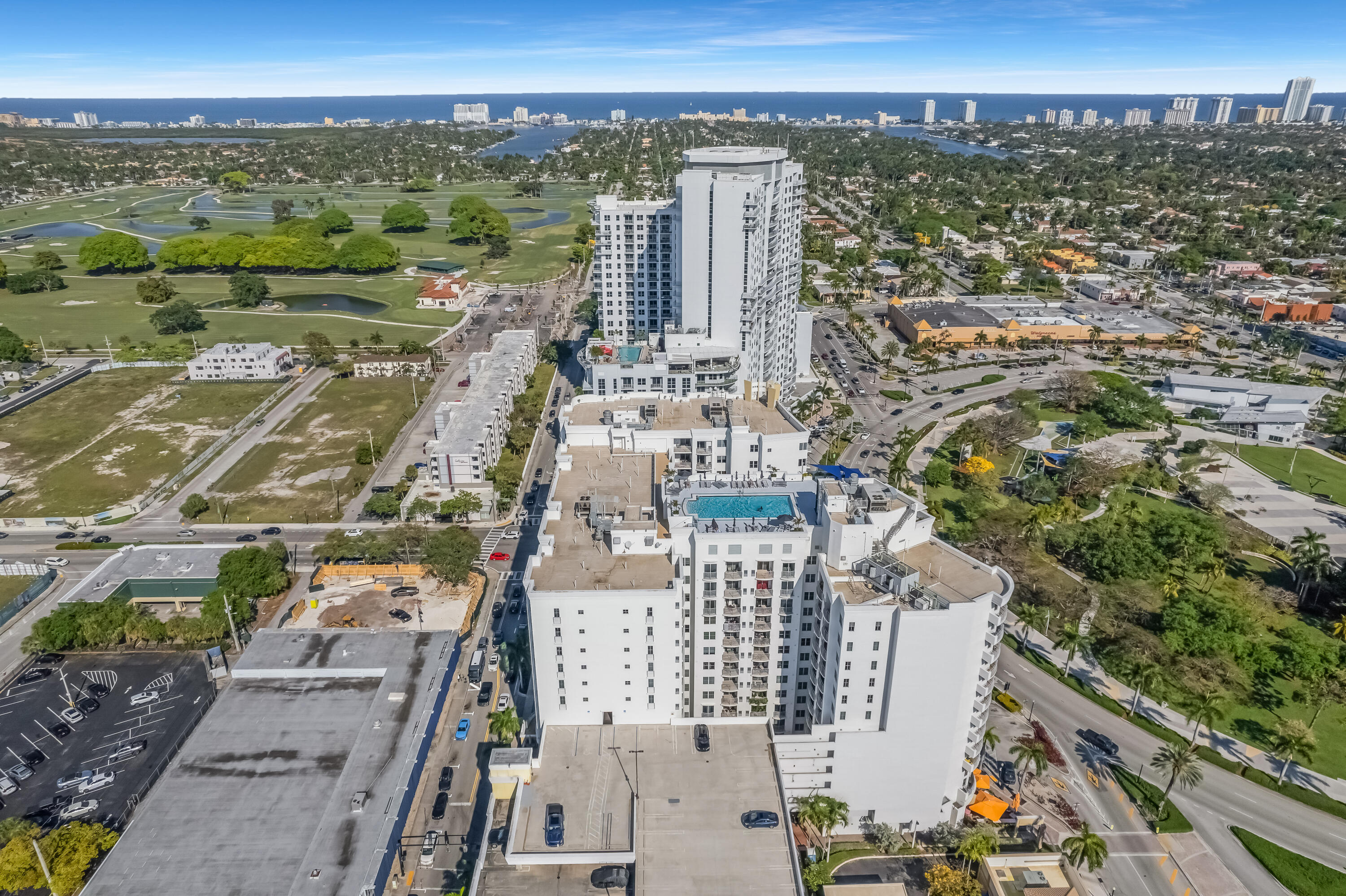 RADIUS CONDO - Residential Lease