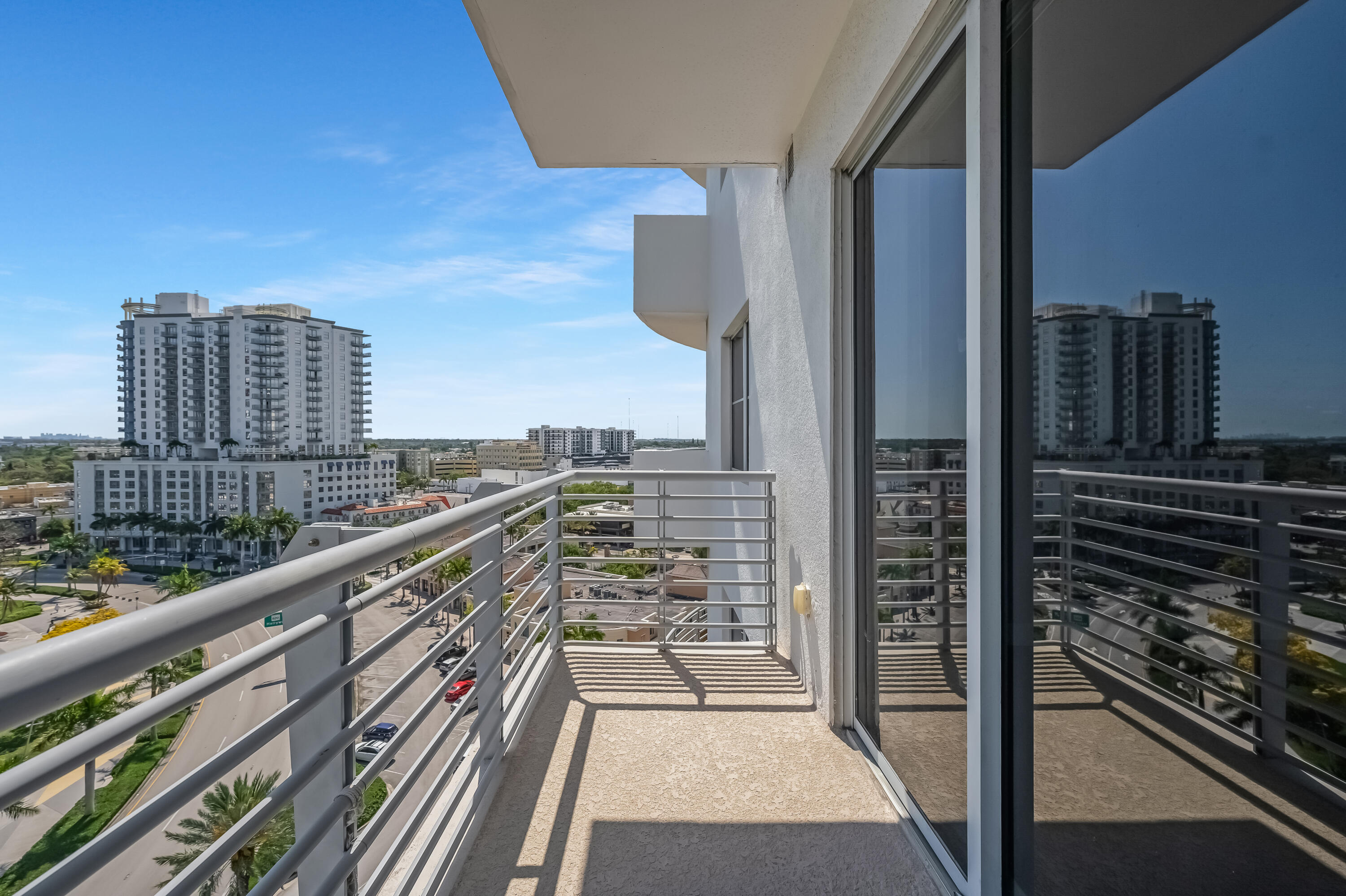 RADIUS CONDO - Residential Lease
