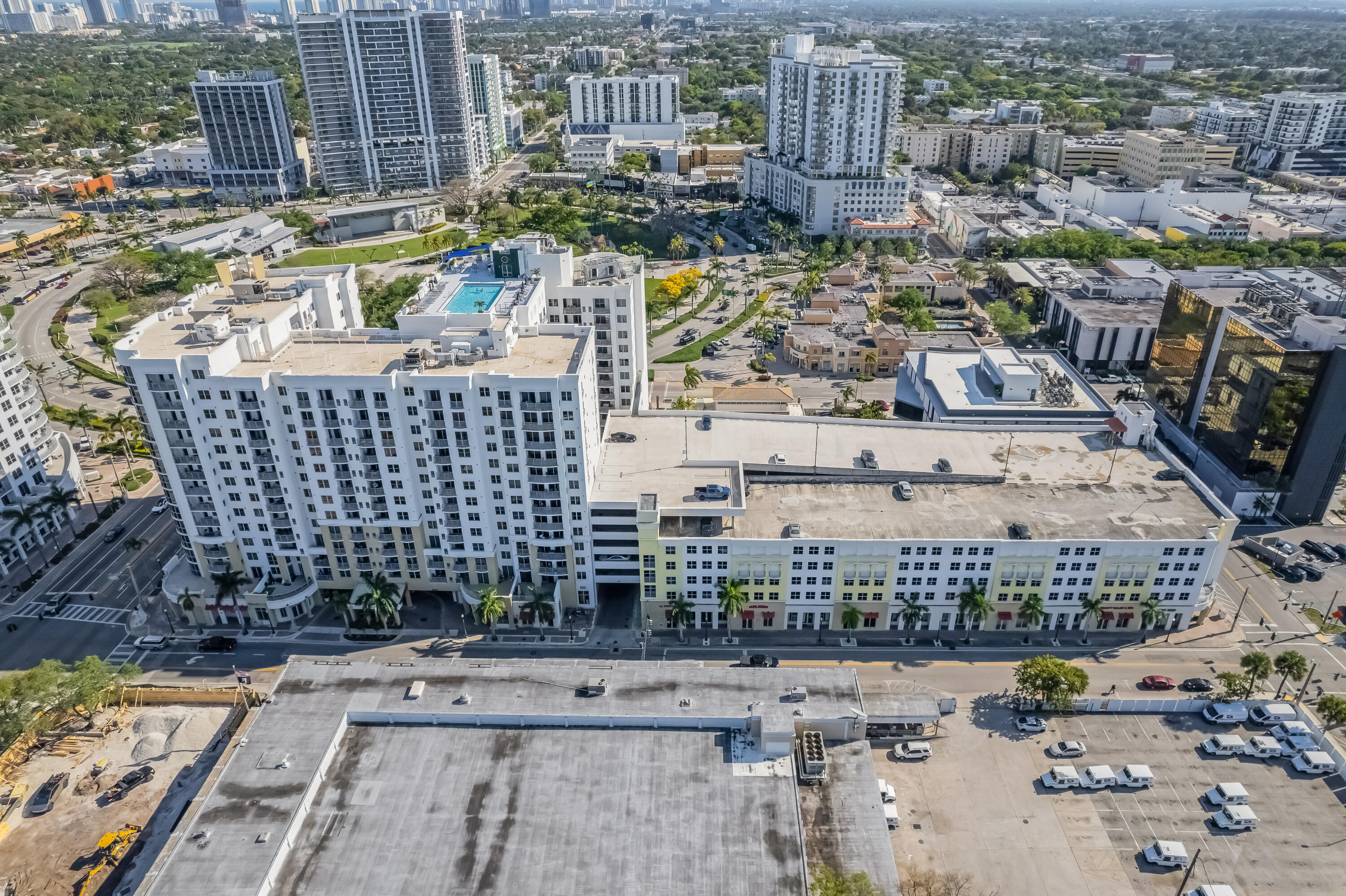 RADIUS CONDO - Residential Lease
