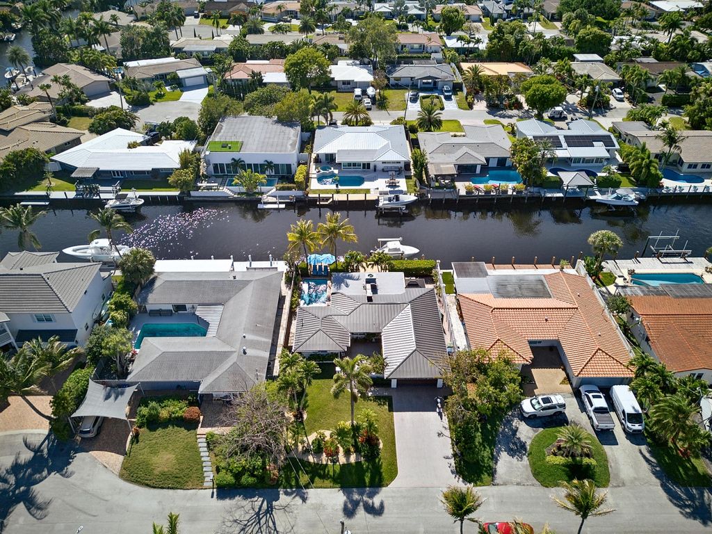 Photo of 2125 NE 17th Terrace, Wilton Manors, FL 33305 (MLS # B26020512)