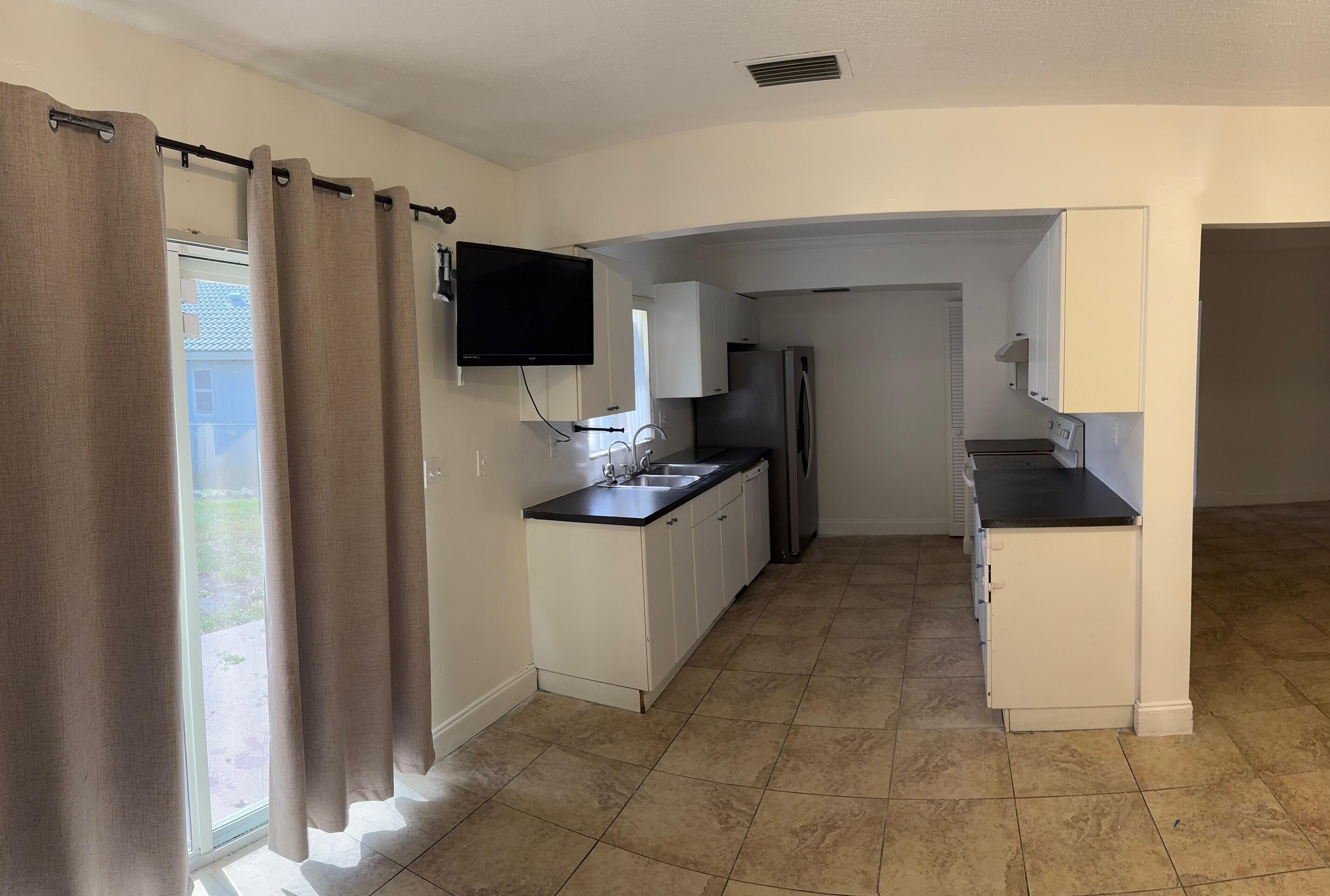 WINDINGS - Residential Lease