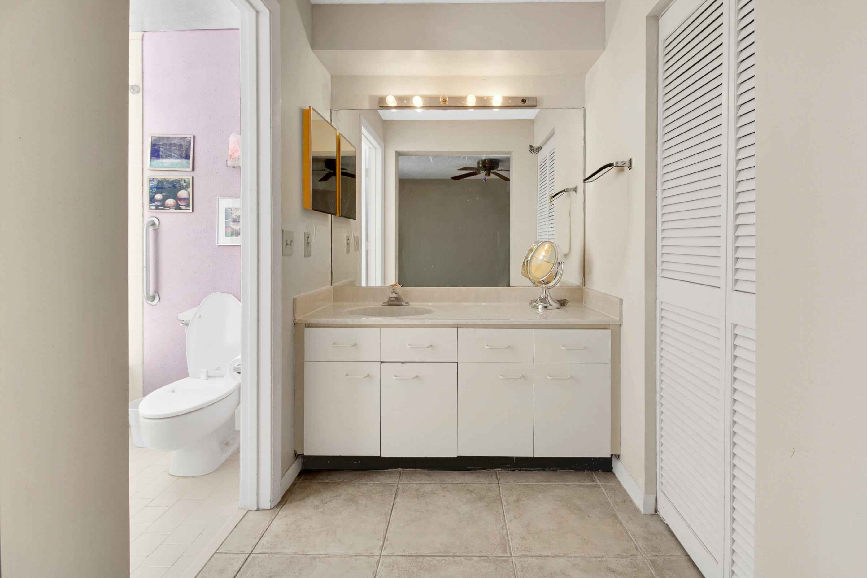 CARRIAGE HOUSES I CONDO - Residential