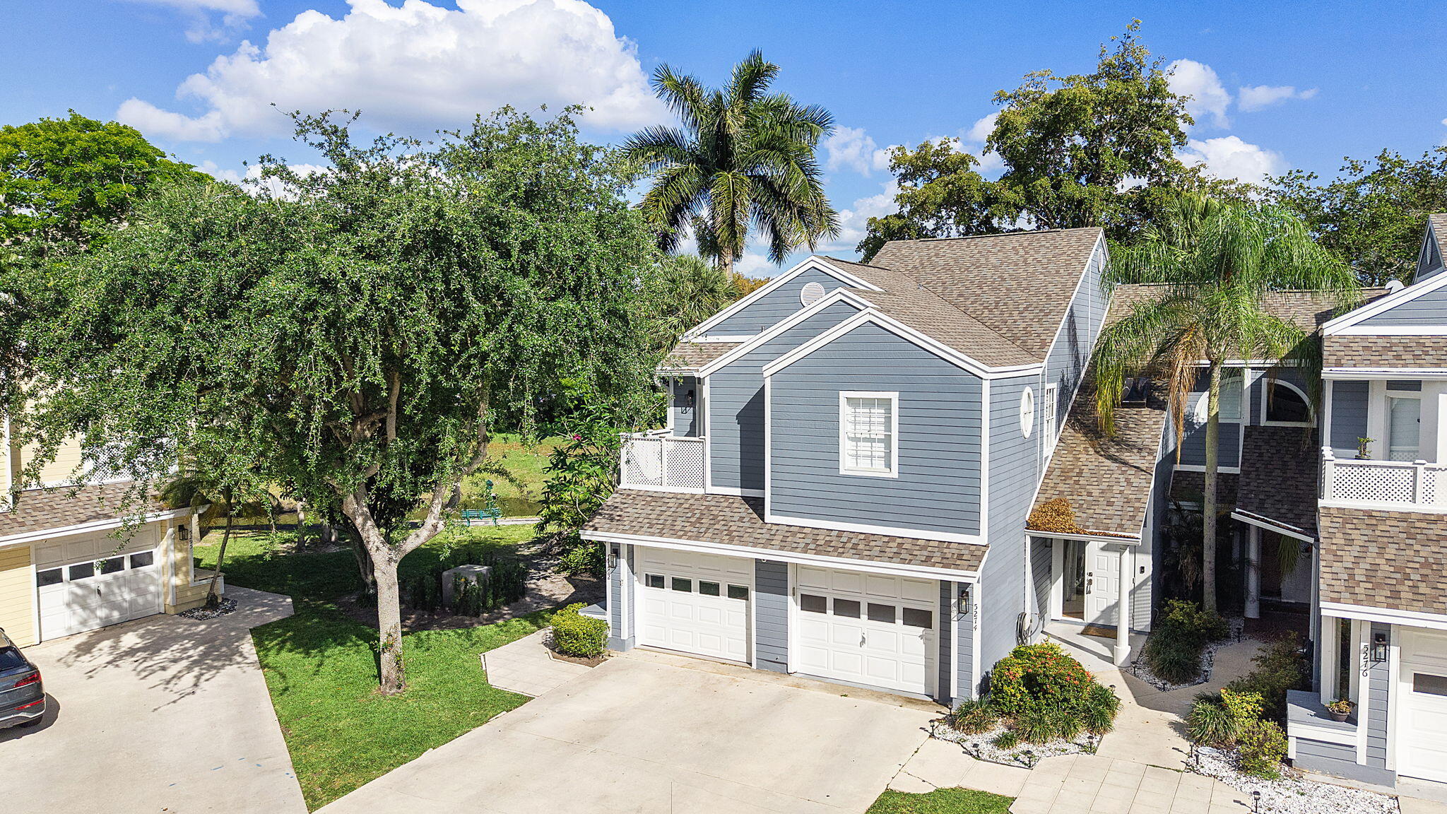 CARRIAGE HOUSES I CONDO - Residential