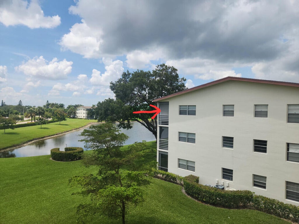 Photo of 158 Preston Way, Boca Raton, FL 33434 (MLS # B26076763)