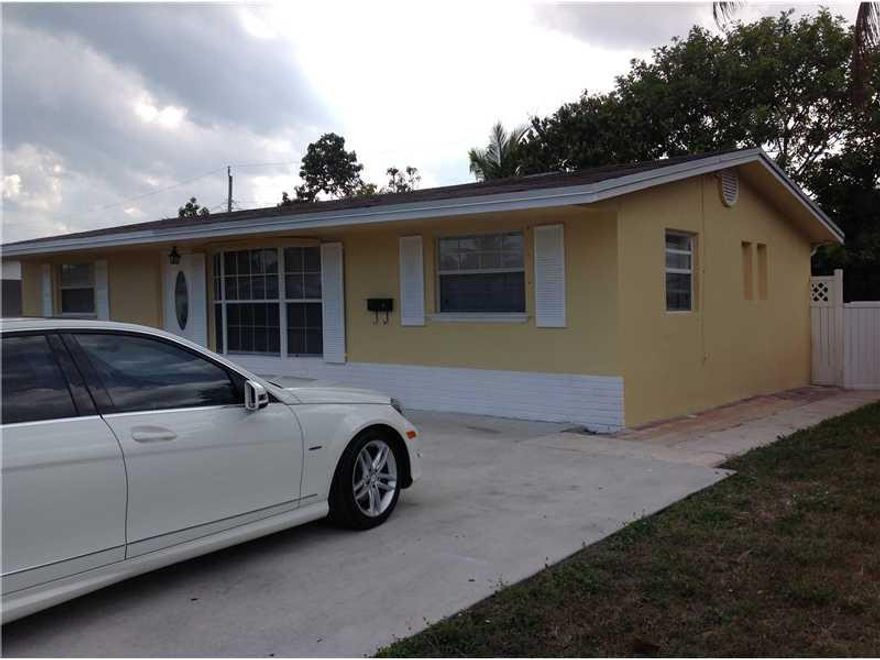 Freshly renovated 3 bedrooms 2 baths with brand new roof, Tiled floors throughout except for new carpet in area if living, freshly painted and with washer and dryer. Huge back yard for entertainment close to major shopping and schools.  Section 8 Ok