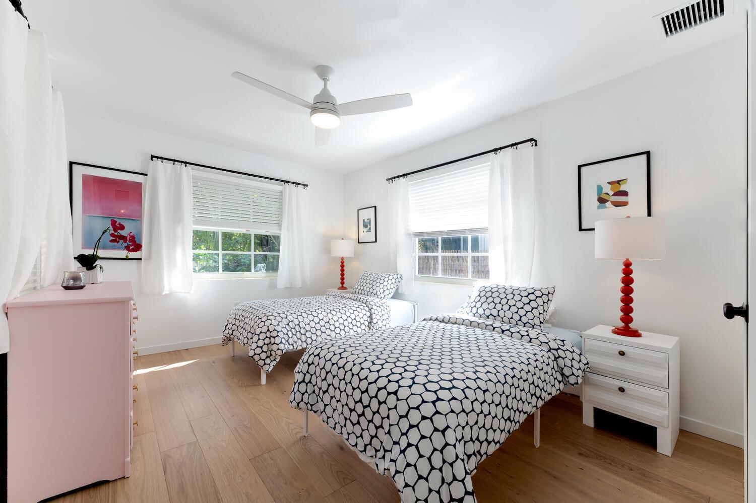 LAKE WORTH TOWN OF - Residential