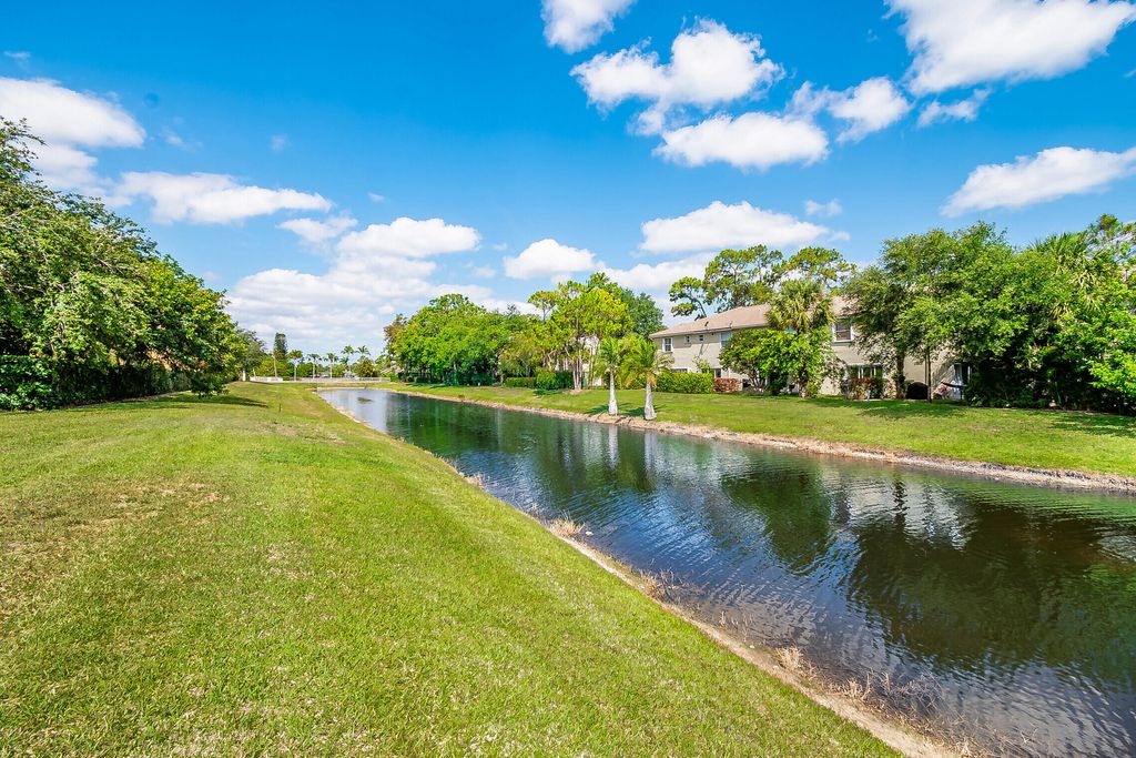 Photo of 13155 Chadwick Court, Wellington, FL 33414 (MLS # B26021396)