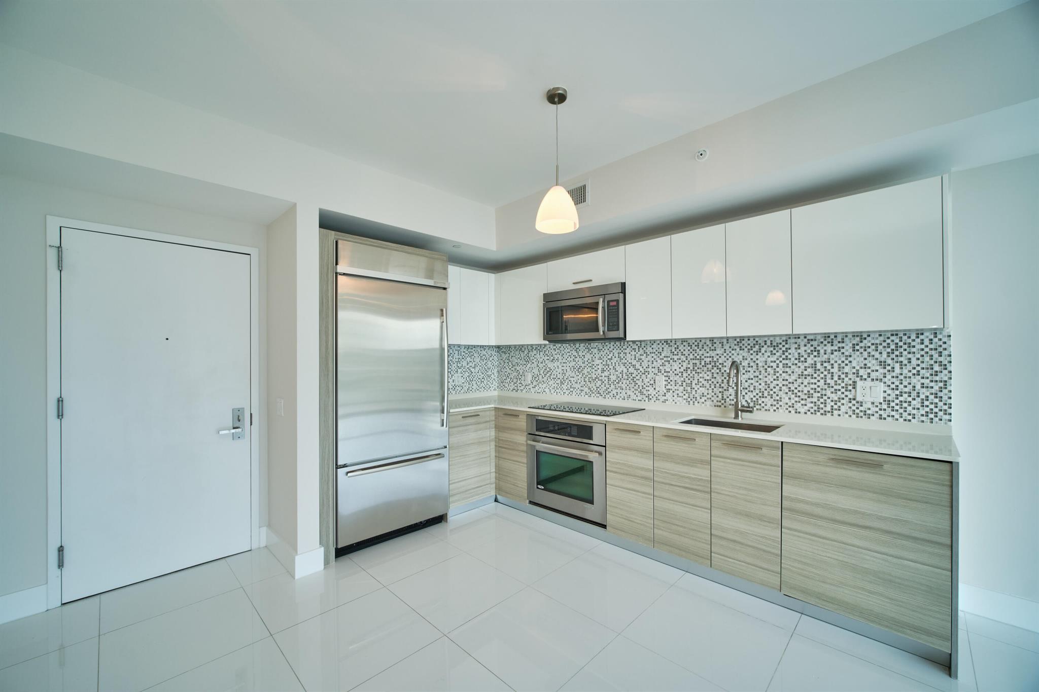 1300 Brickell Bay Drive 2703