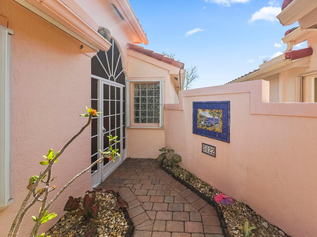 5122 Corbel Lake Way