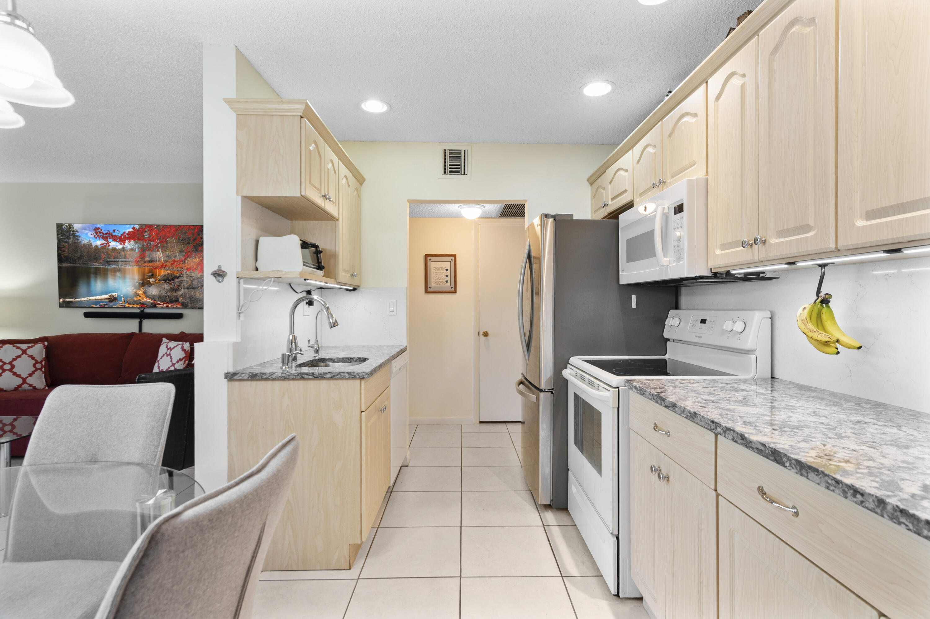 SABAL PALM VILLAGE CONDO - Residential