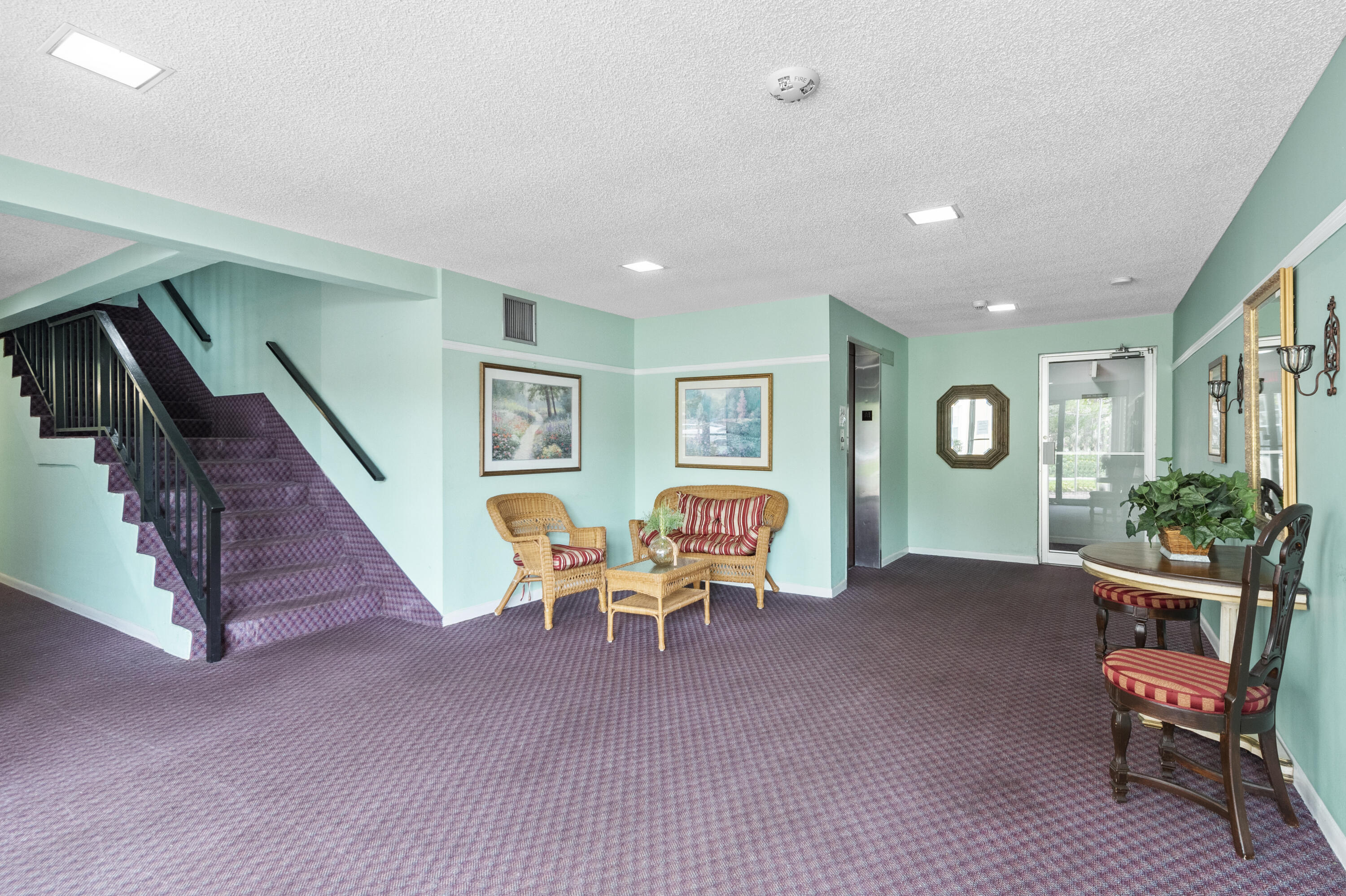 SABAL PALM VILLAGE CONDO - Residential