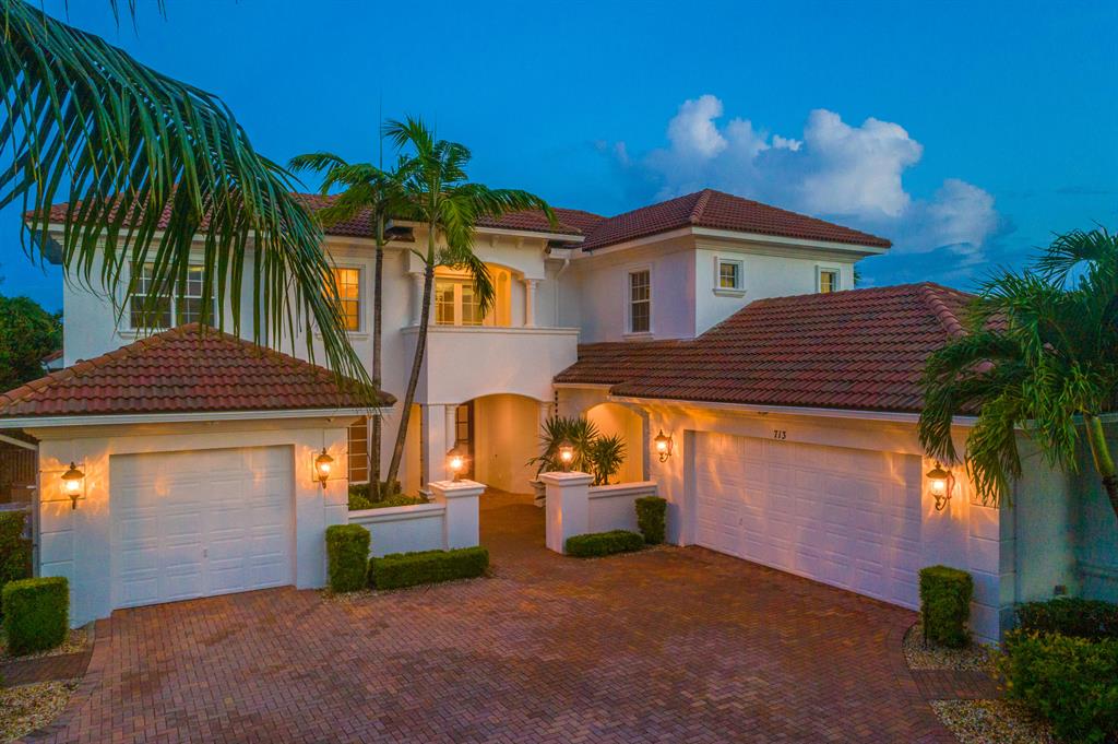 HARBOUR POINT MARINA - Residential