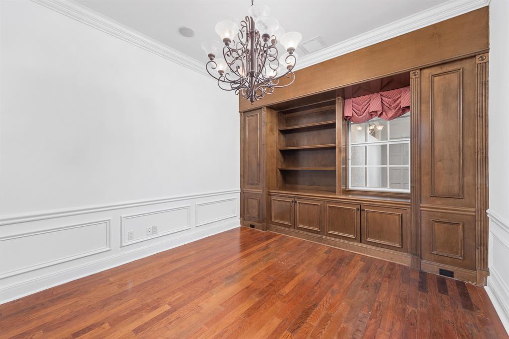 HARBOUR POINT MARINA - Residential