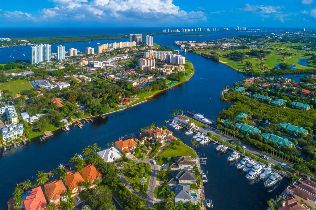 HARBOUR POINT MARINA - Residential