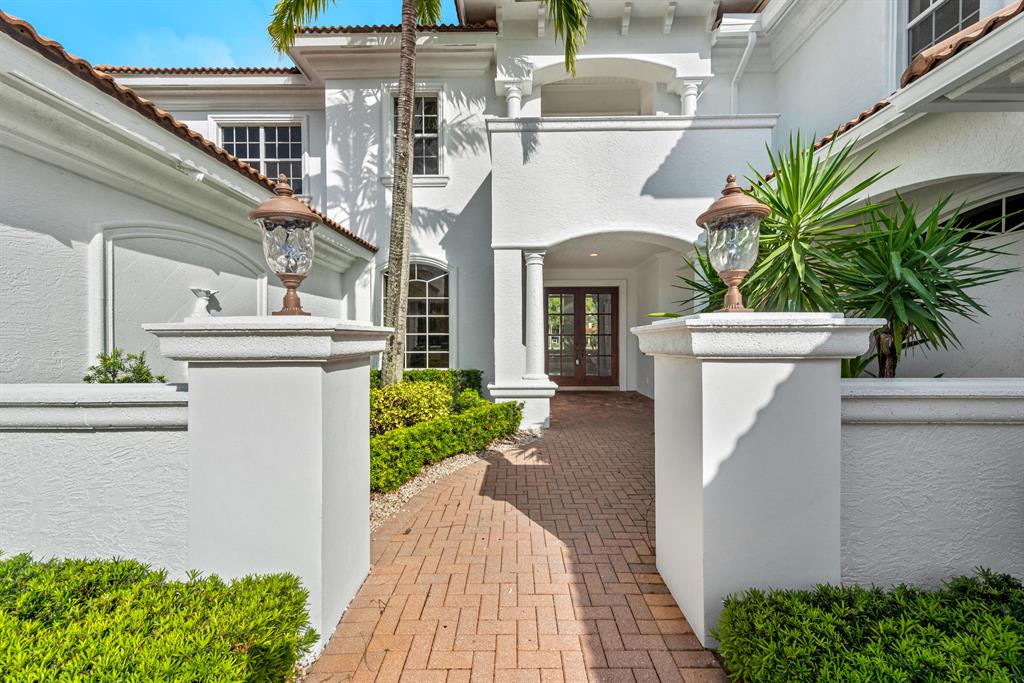 HARBOUR POINT MARINA - Residential