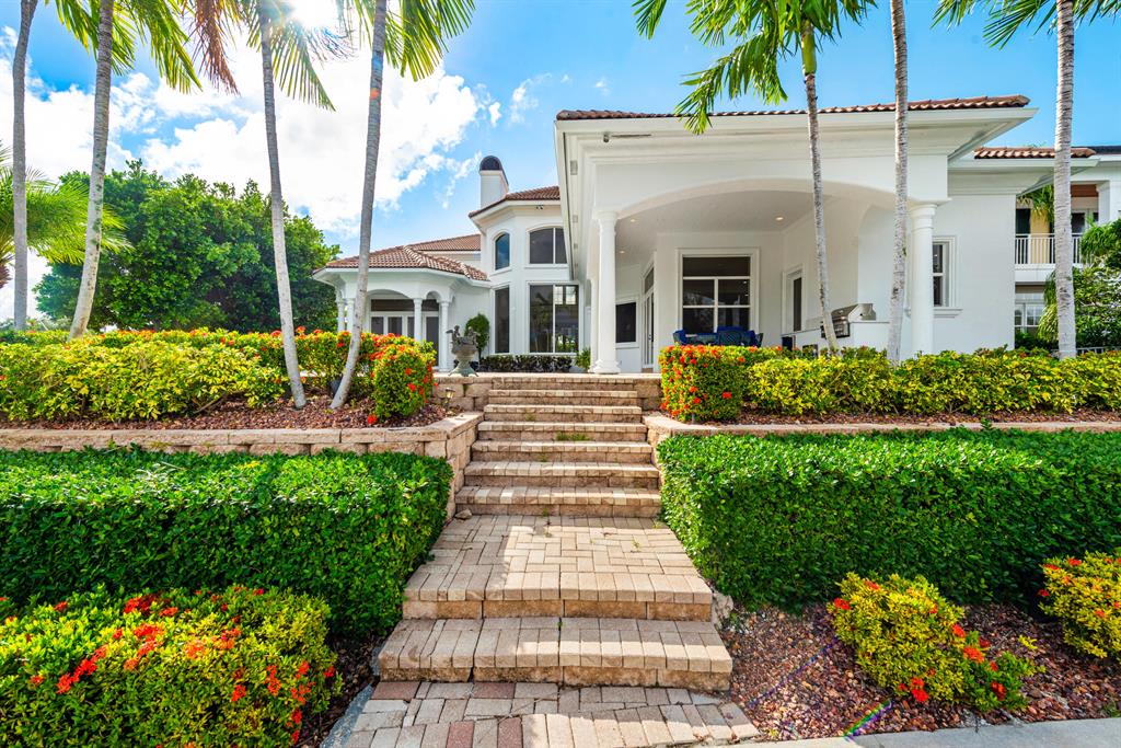 HARBOUR POINT MARINA - Residential