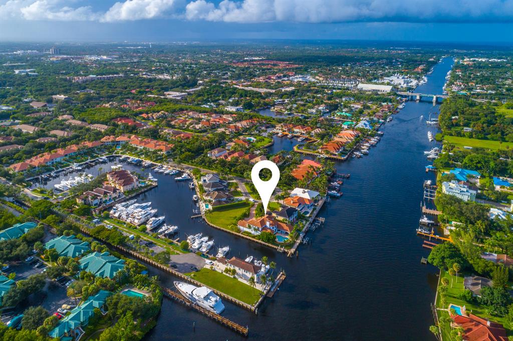 HARBOUR POINT MARINA - Residential