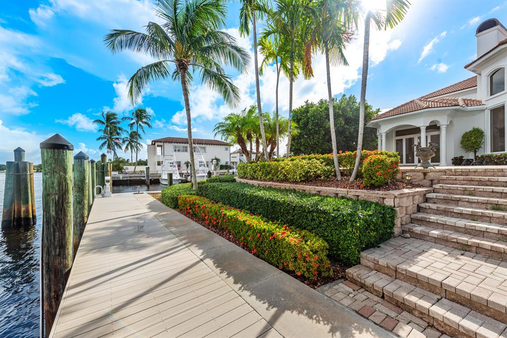 HARBOUR POINT MARINA - Residential