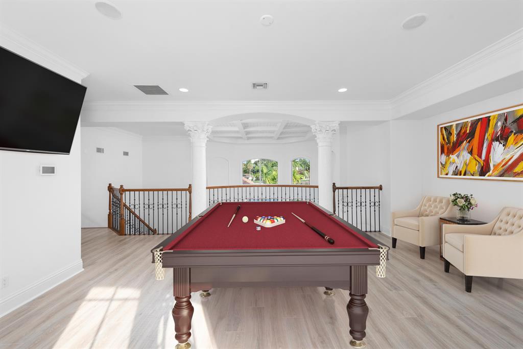 HARBOUR POINT MARINA - Residential