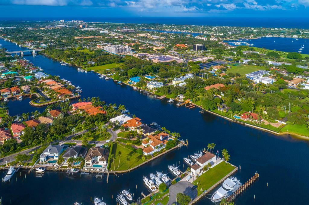 HARBOUR POINT MARINA - Residential