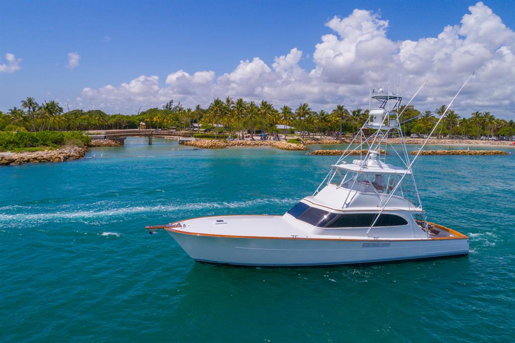 HARBOUR POINT MARINA - Residential