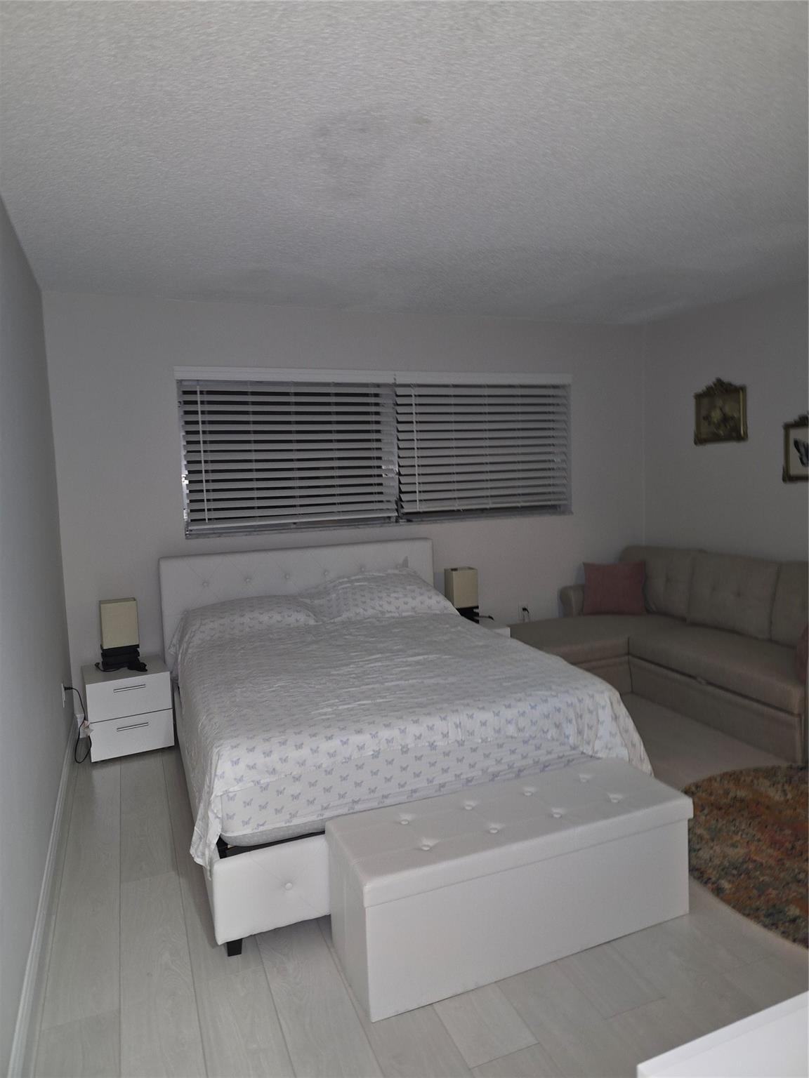 Tara West Apts Condo - Residential Lease