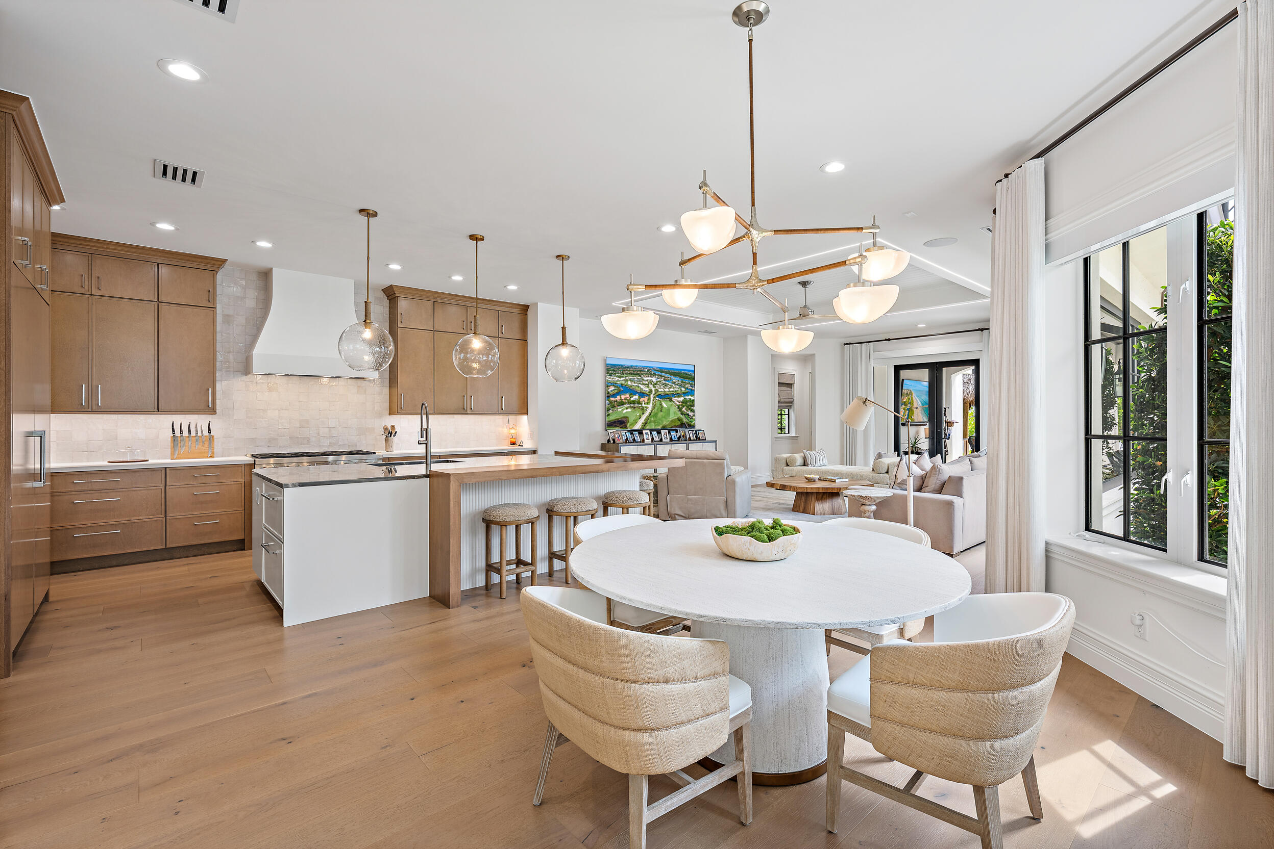 Anchorage Point - Residential