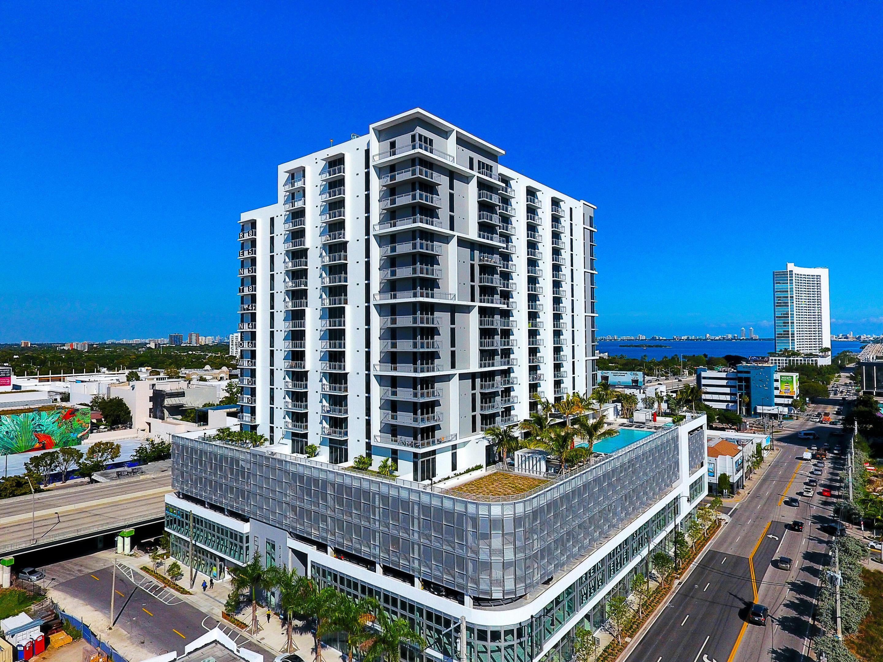 3635 NE 1st Avenue 1111