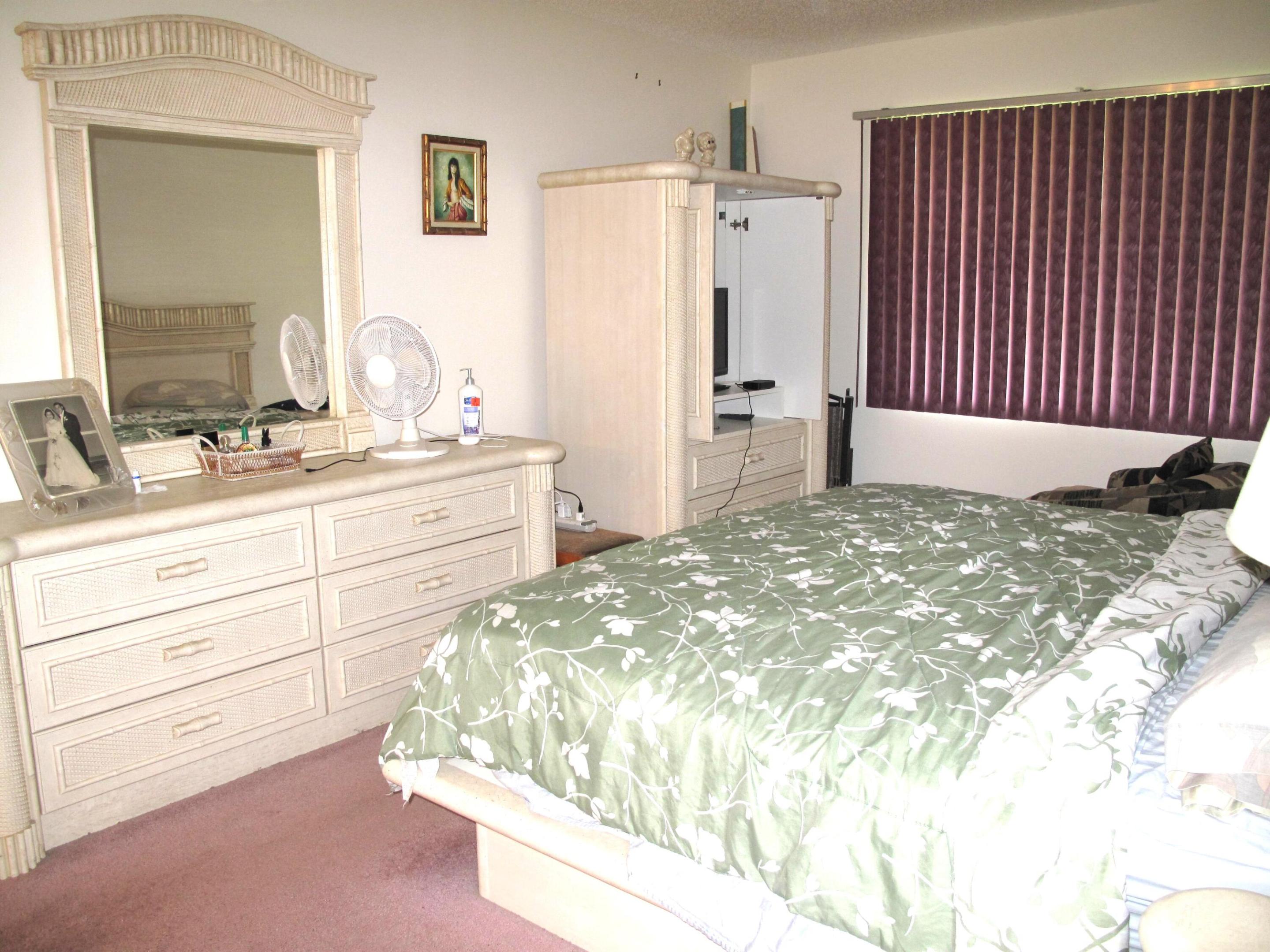 HIGH POINT OF DELRAY SEC 6 CONDO - Residential